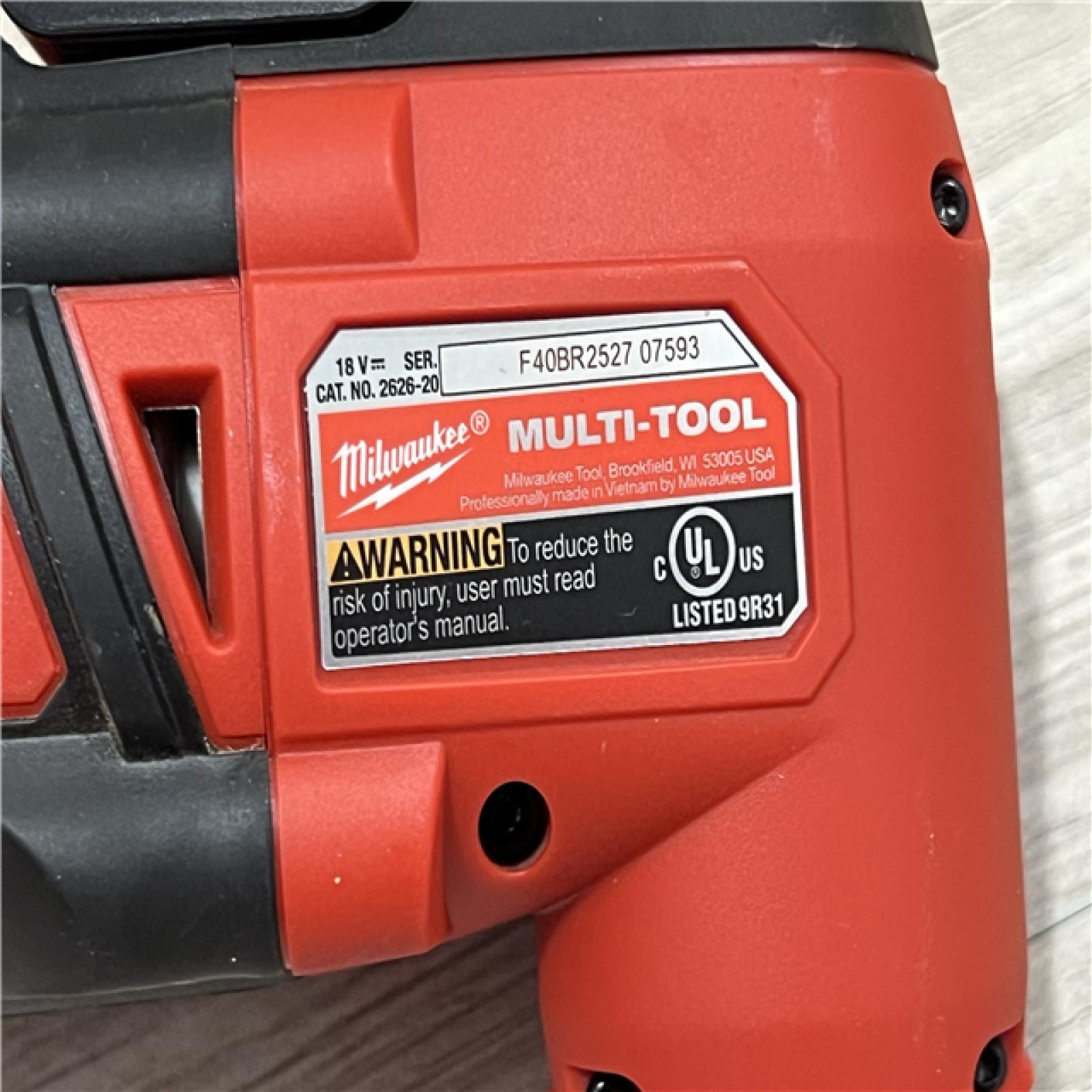 AS-IS Milwaukee 2626-21 M18 18V Cordless Oscillating Multi-Tool  Variable Speed  REDLITHIUM Battery Compatible  Fast Cutting  Sanding & Scraping Kit