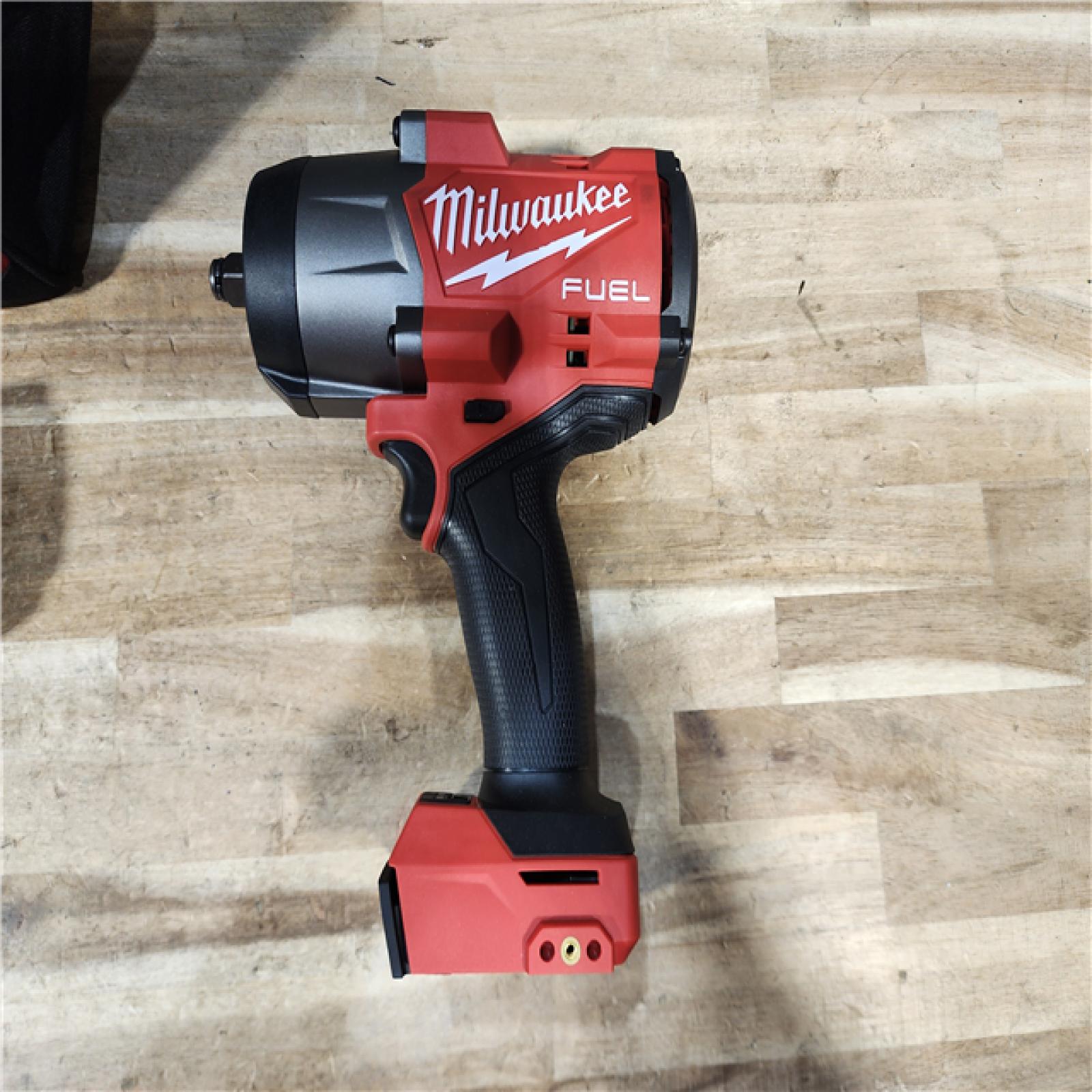 HOUSTON LOCATION - AS-IS Milwaukee FUEL 18V Lithium-Ion Brushless Cordless 1/2 in. Impact Wrench w/Friction Ring Kit