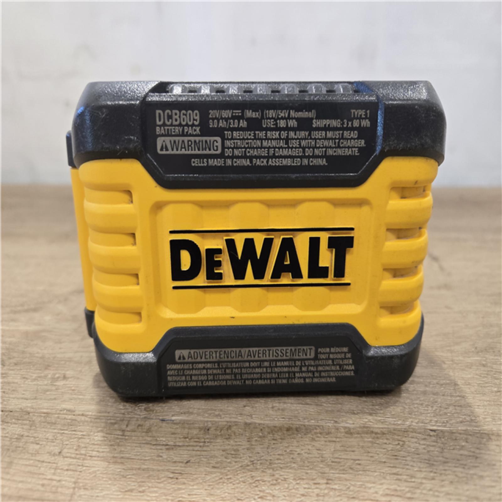 AS-IS DEWALT FLEXVOLT 20V/60V MAX Lithium-Ion 9.0Ah Battery