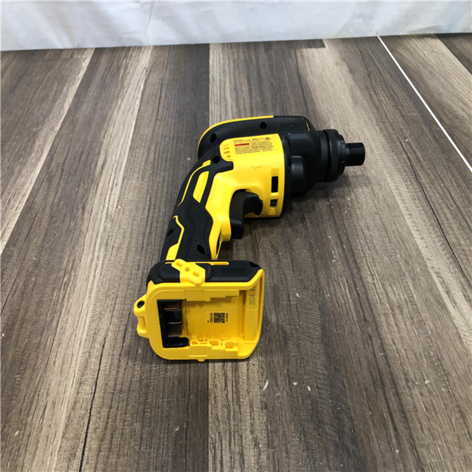 AS-IS DEWALT 20V MAX XR Cordless Brushless Drywall Screw Gun Threaded Clutch Housing (Tool Only)