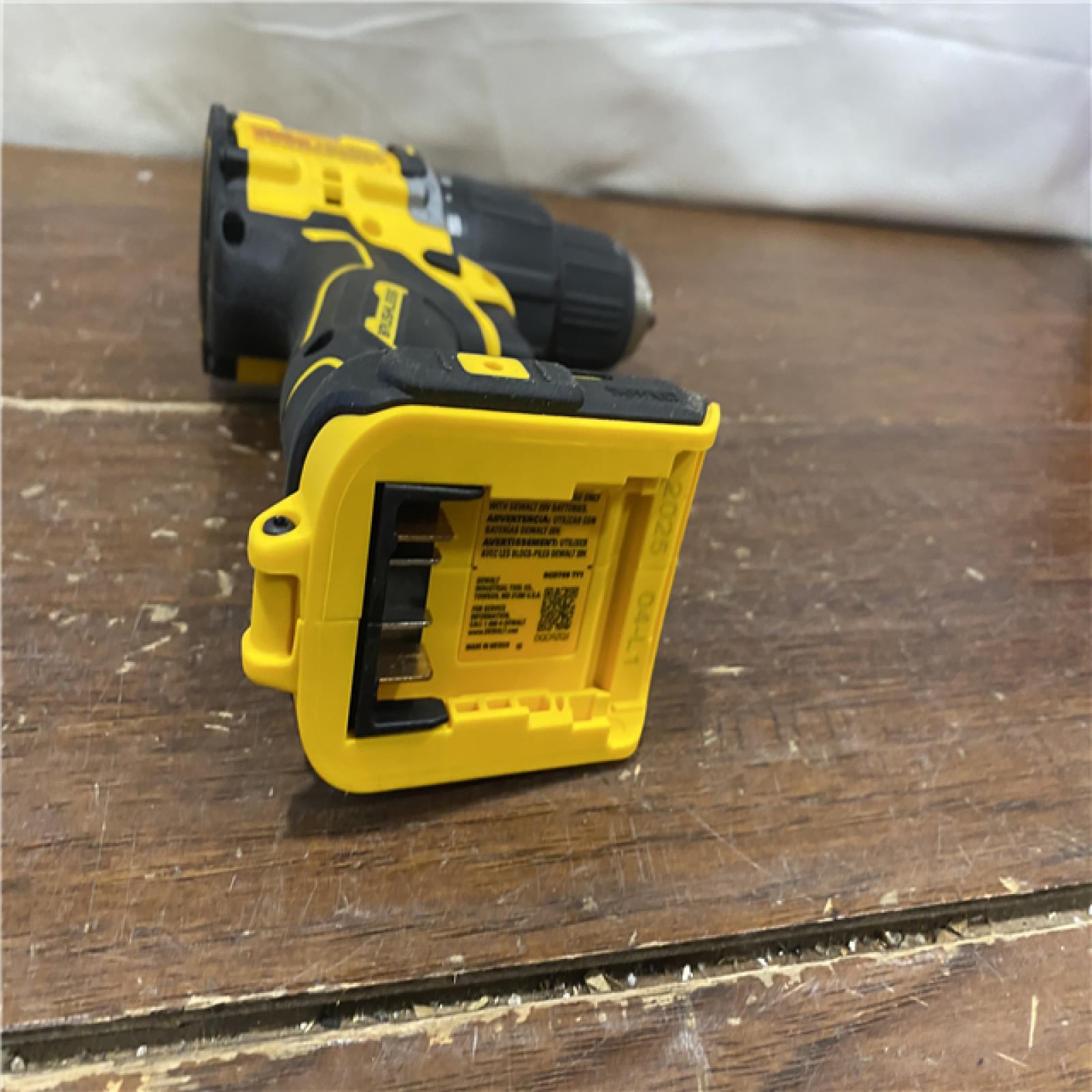 AS-IS DEWALT ATOMIC 20-Volt Lithium-Ion Cordless 1/2 in. Compact Hammer Drill with 3.0Ah Battery, Charger and Bag