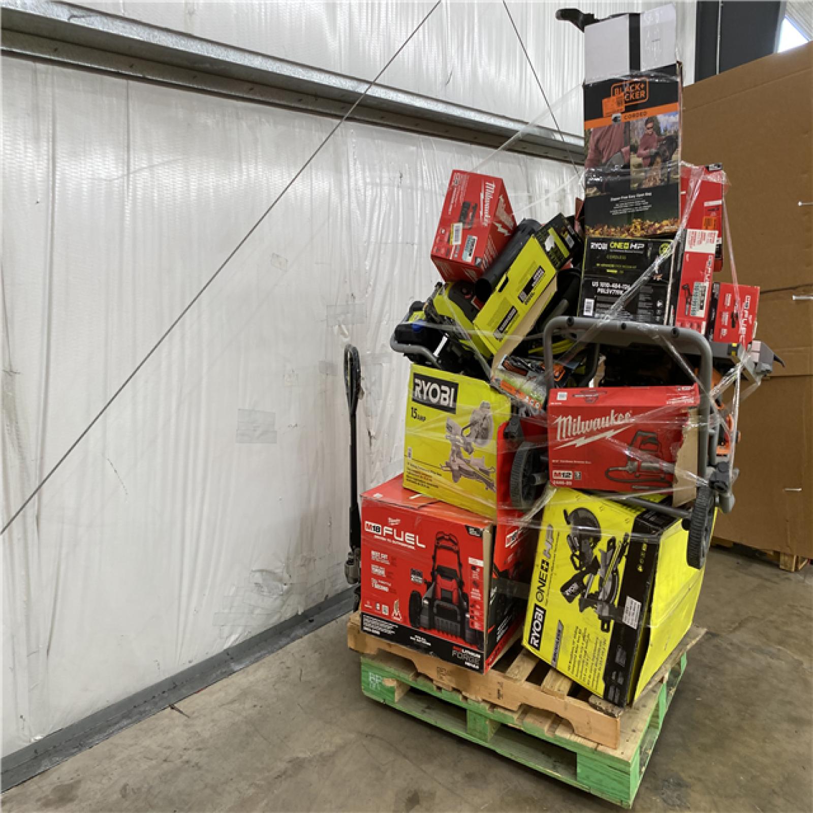 Houston Location AS IS - Tool Pallet