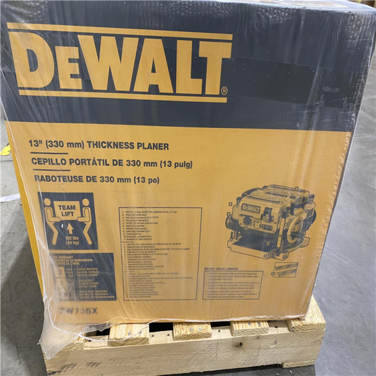 NEW- 15 Amp Corded 13 in. Heavy-Duty 2-Speed Bench Planer