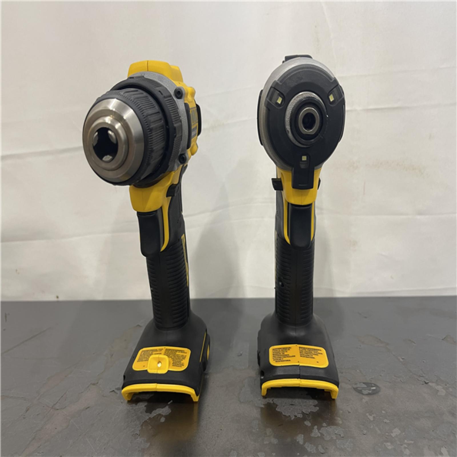 AS-IS-  DEWALT ATOMIC 20-Volt MAX Lithium-Ion Cordless Combo Kit (2-Tool) with (2) 2.0Ah Batteries  Charger and Bag