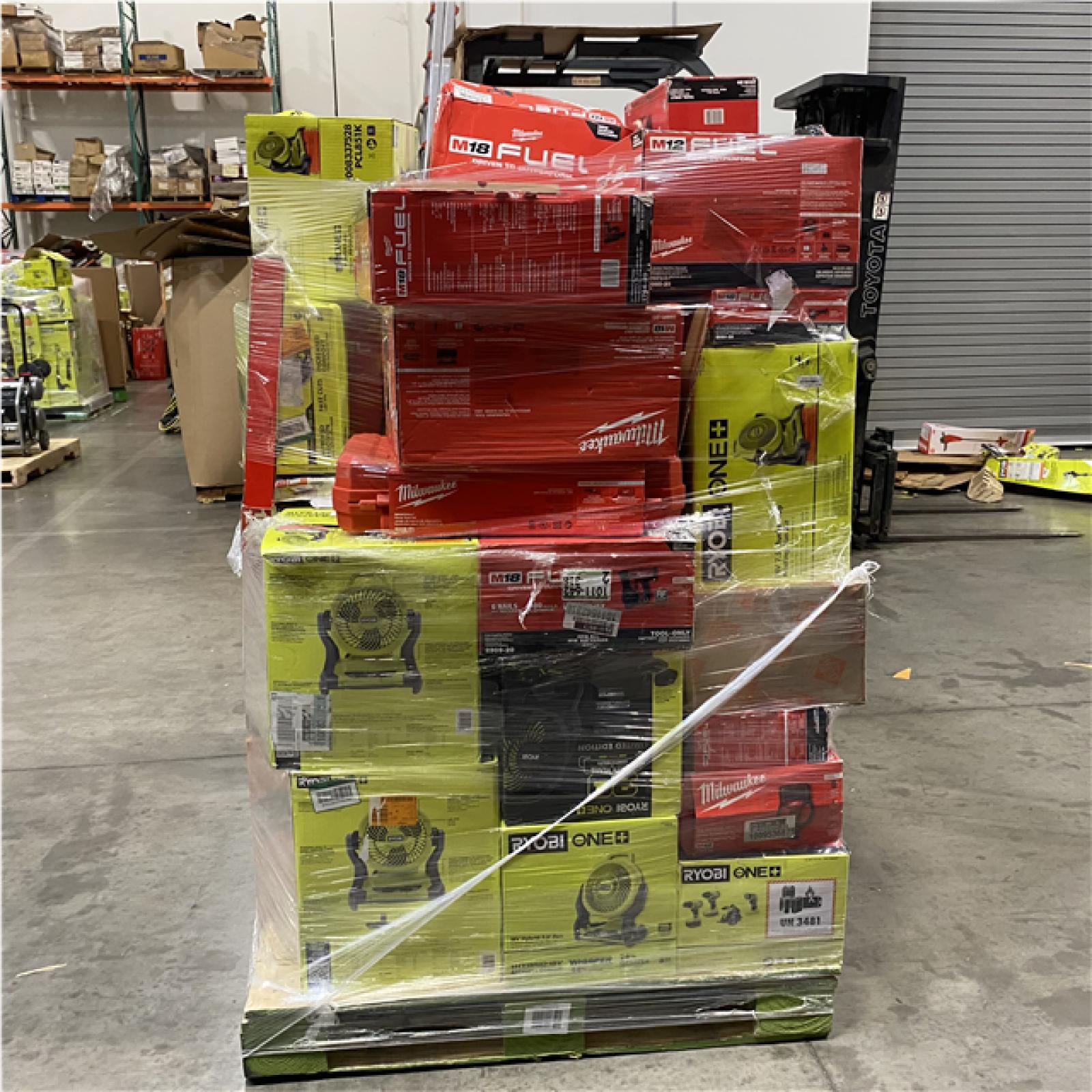 Dallas Location - As-Is Tool Pallet