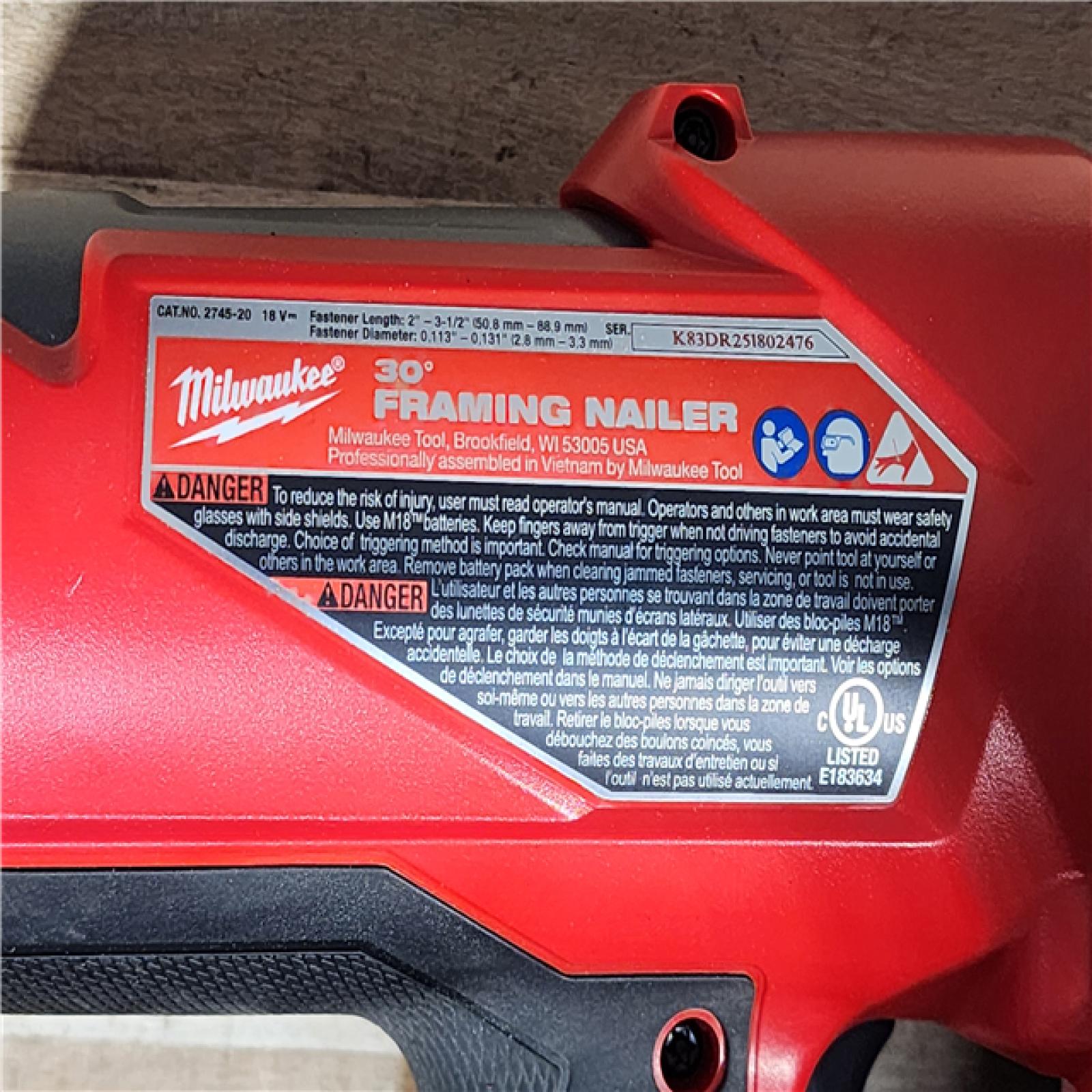 HOUSTON LOCATION - AS-IS (APPEARS LIKE NEW) Milwaukee FUEL 3-1/2 in. 18-Volt 30-Degree Lithium-Ion Brushless Cordless Framing Nailer (Tool-Only)