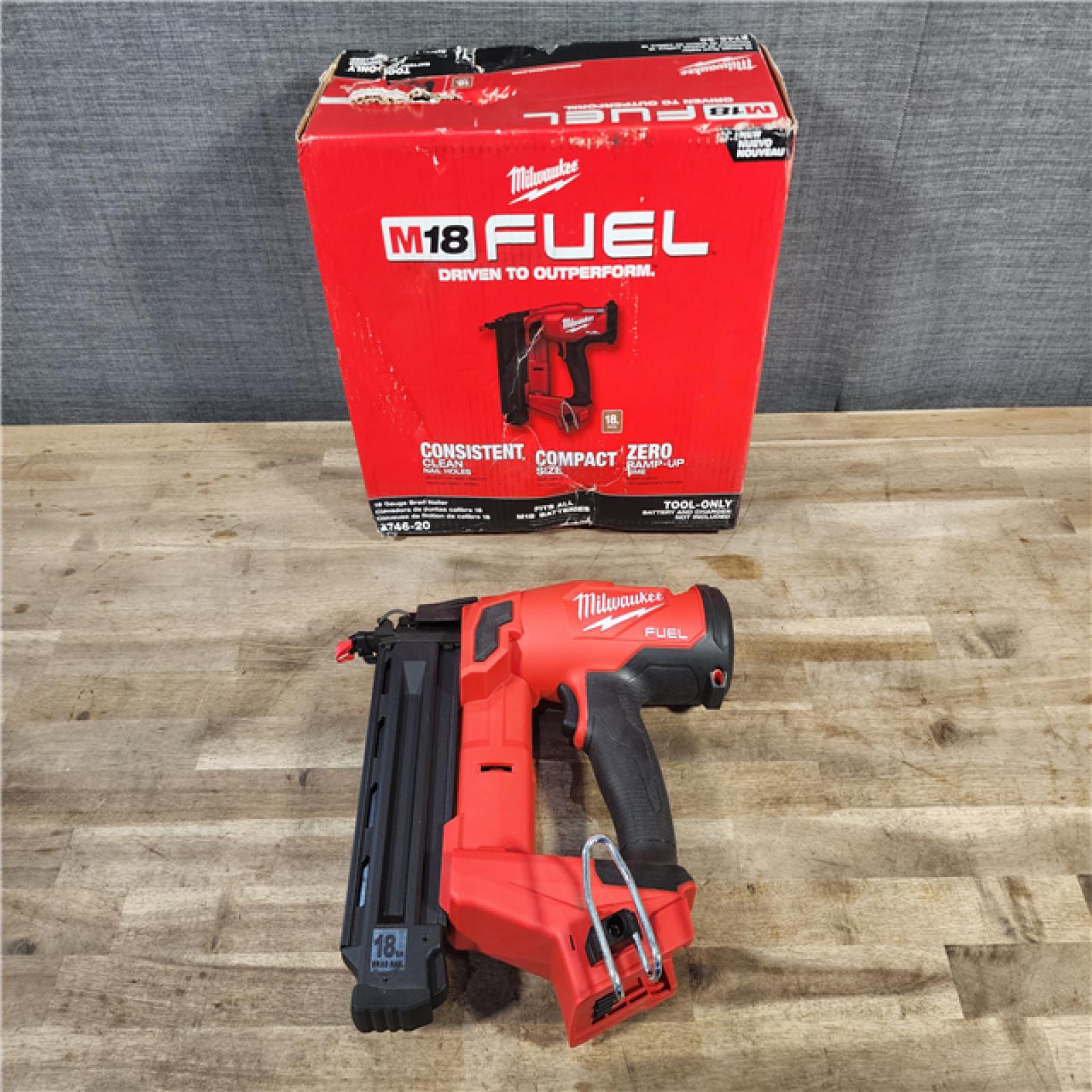 HOUSTON LOCATION - AS-IS Milwaukee M18 Fuel 18V Brushless 18-Gauge Brad Nailer 2746-20 (Bare Tool)