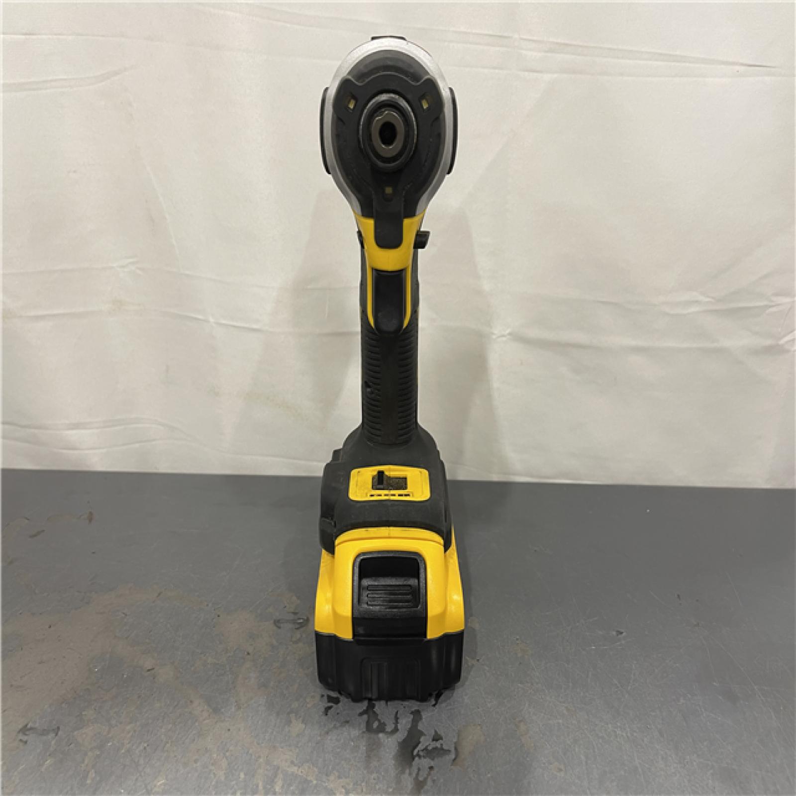 AS-IS - DEWALT ATOMIC 20V MAX Lithium-Ion Cordless 1/4 in. Brushless Impact Driver Kit