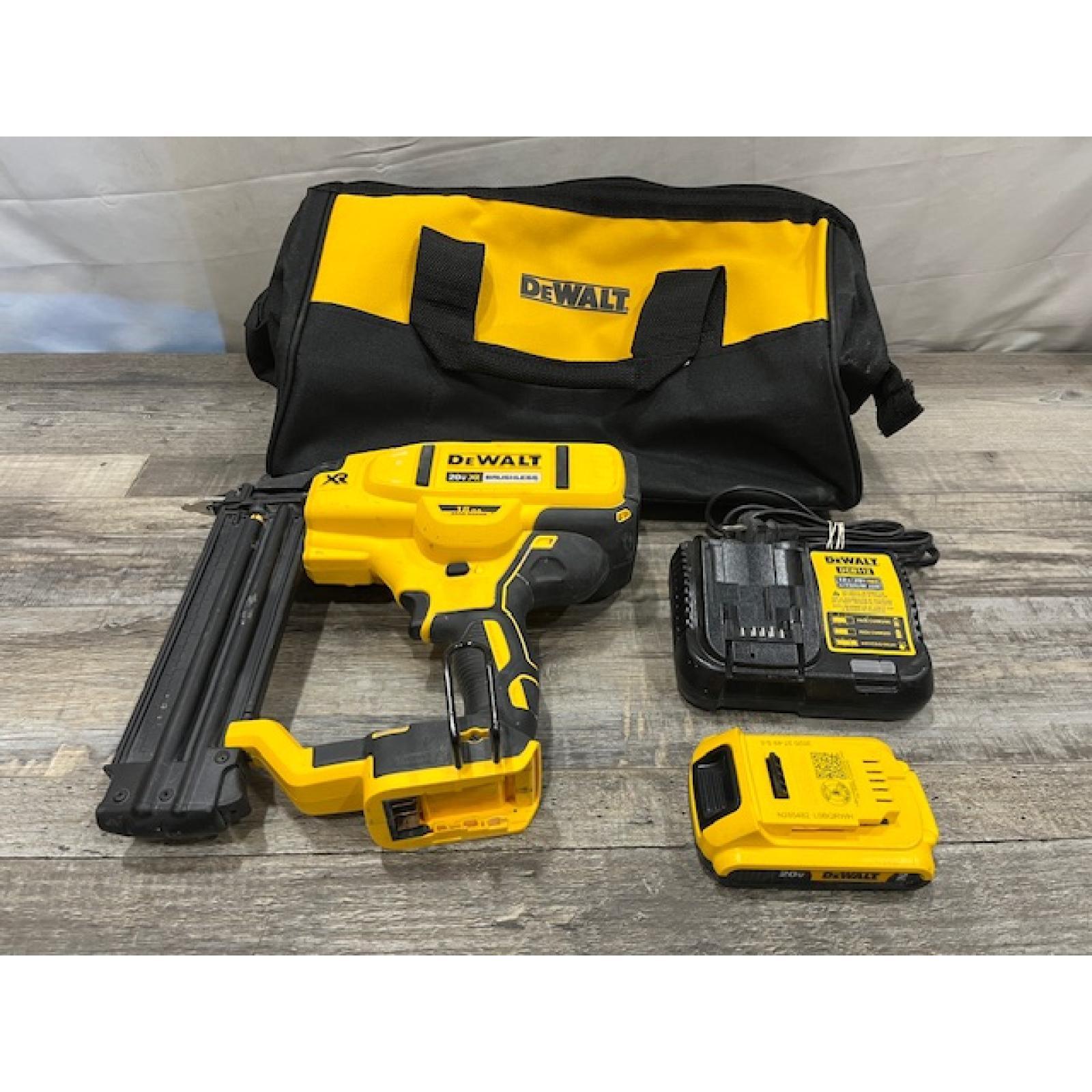 AS-IS DEWALT 20V MAX XR 18 Gauge Brad Nailer Kit