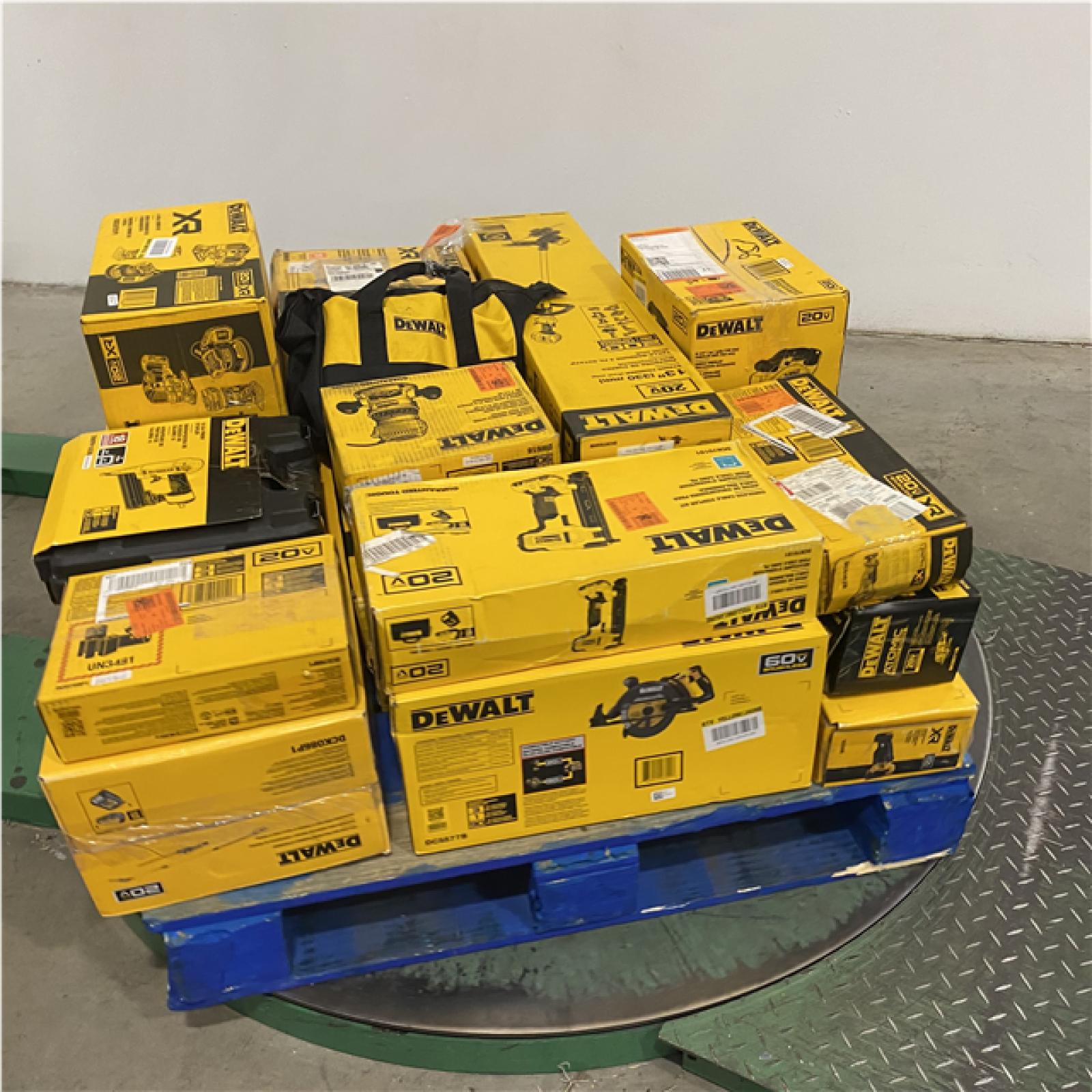Dallas Location - As-Is Tool Pallet