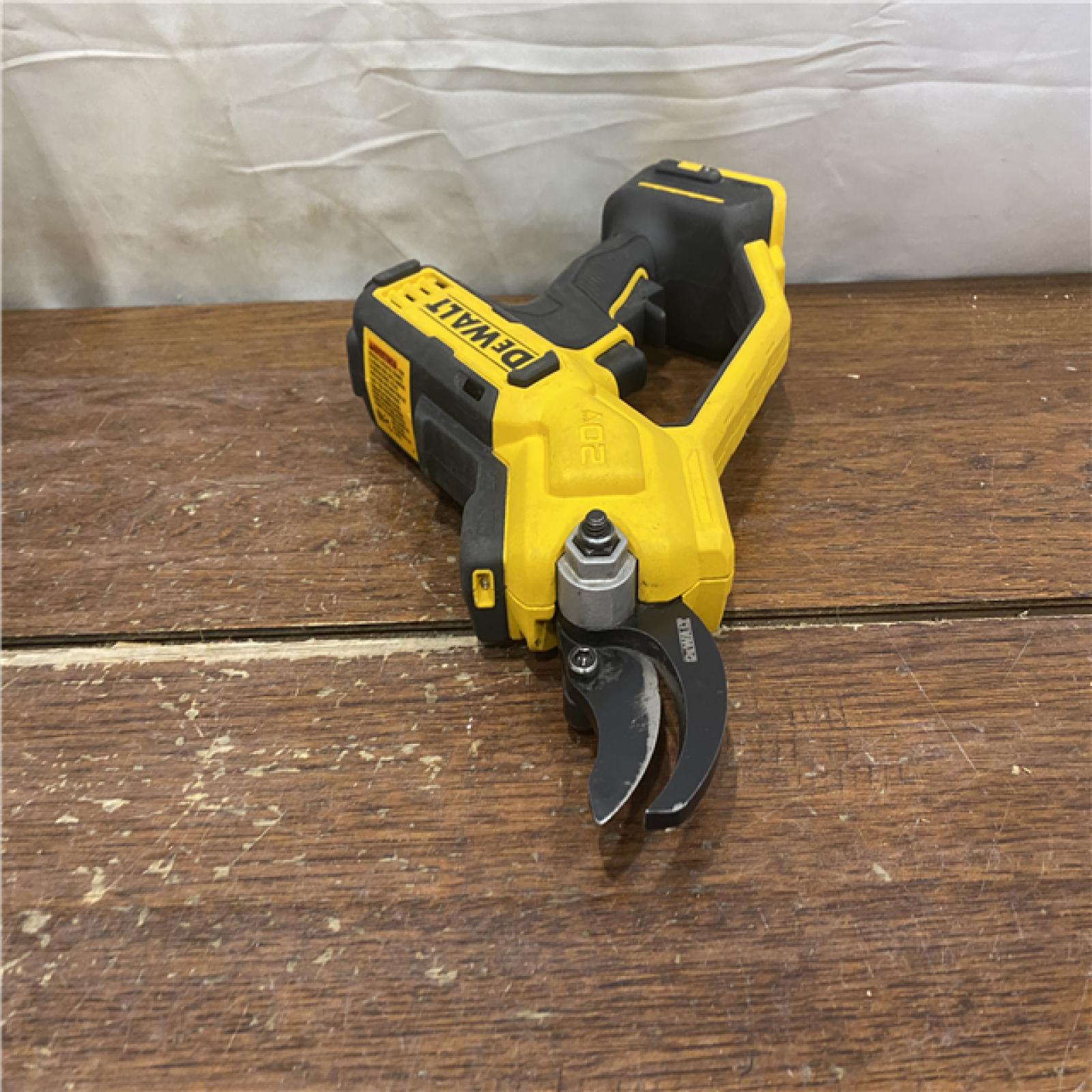 AS-IS DeWalt Cordless Pruner