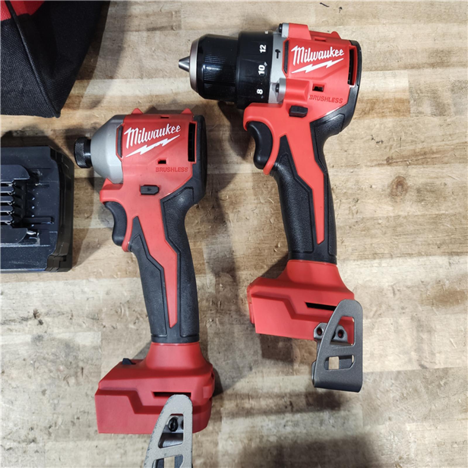 HOUSTON LOCATION - AS - IS Milwaukee 2 TOOL COMBO W/ 2 BATTTERIES & 1 CHARGER