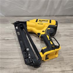 AS-IS DeWalt 15 GA ANGLED FINISH NAILER KIT