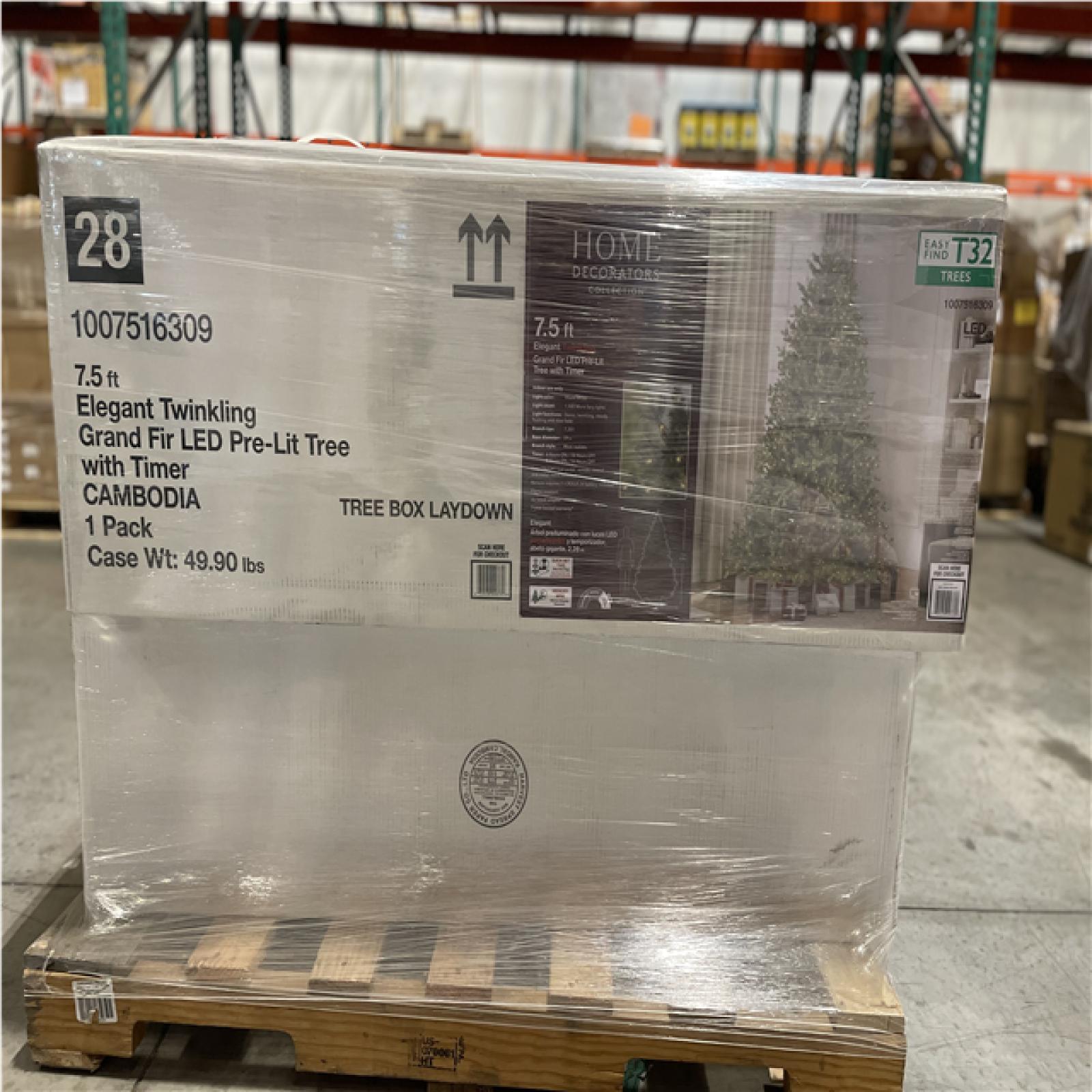 DALLAS LOCATION- AS-IS ASSORTED CHRISTMAS TREES PALLET