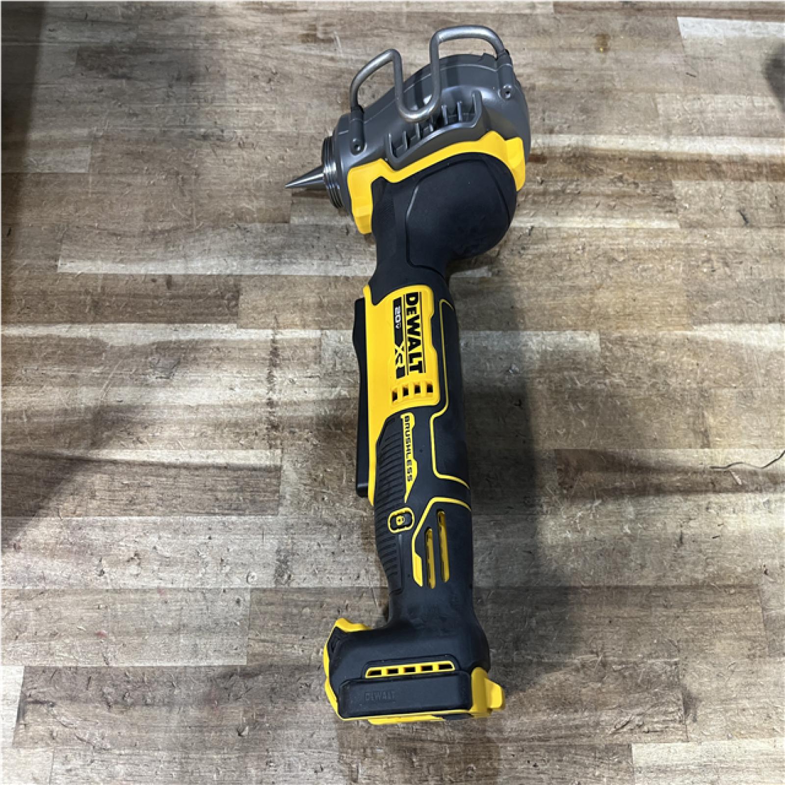 Houston Location AS-IS DEWALT 20-Volt MAX 1-1/2 in. PEX Expander (Tool-Only)