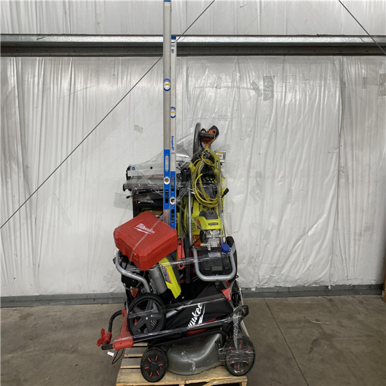 Houston Location AS IS - Tool Pallet