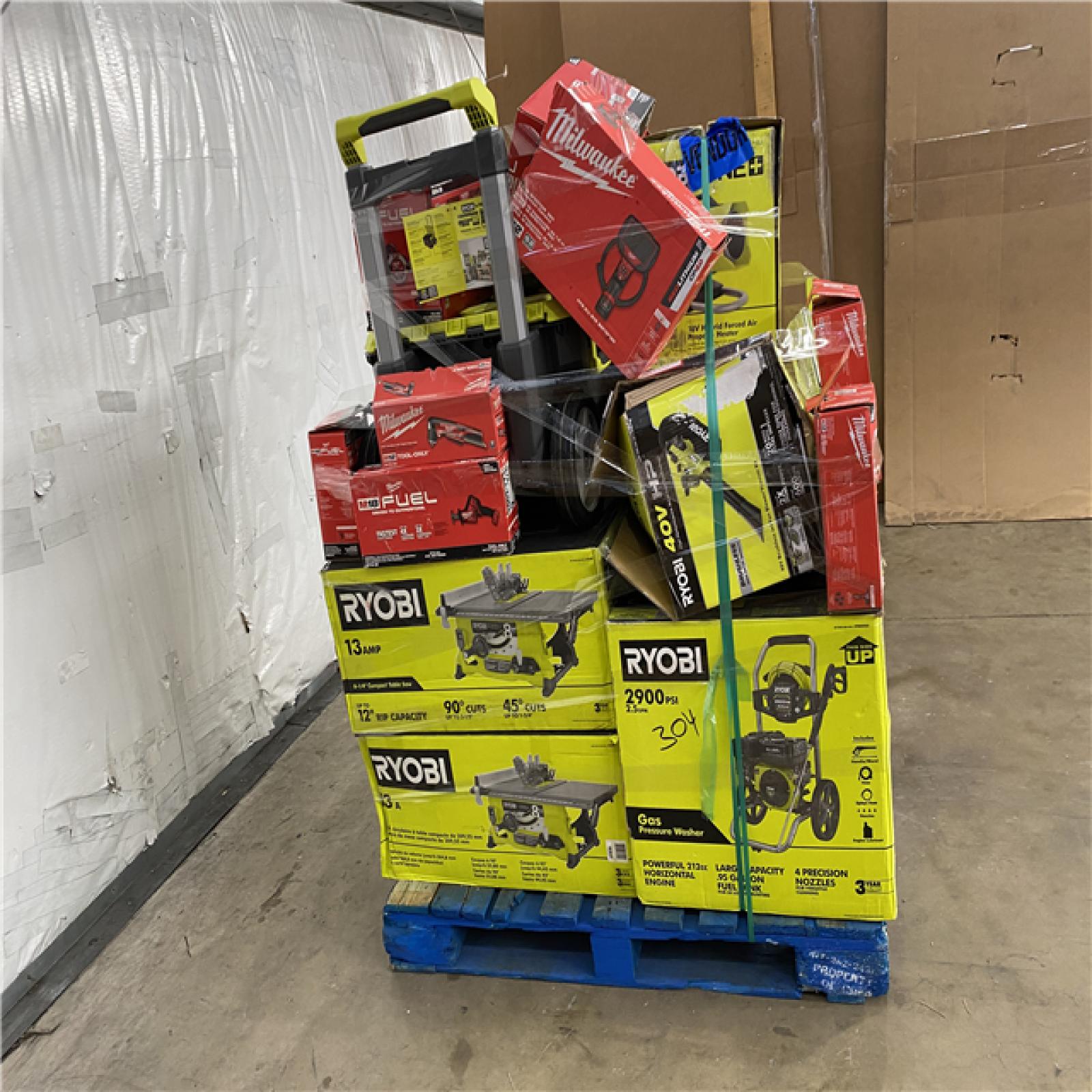 Houston Location AS IS - Tool Pallet