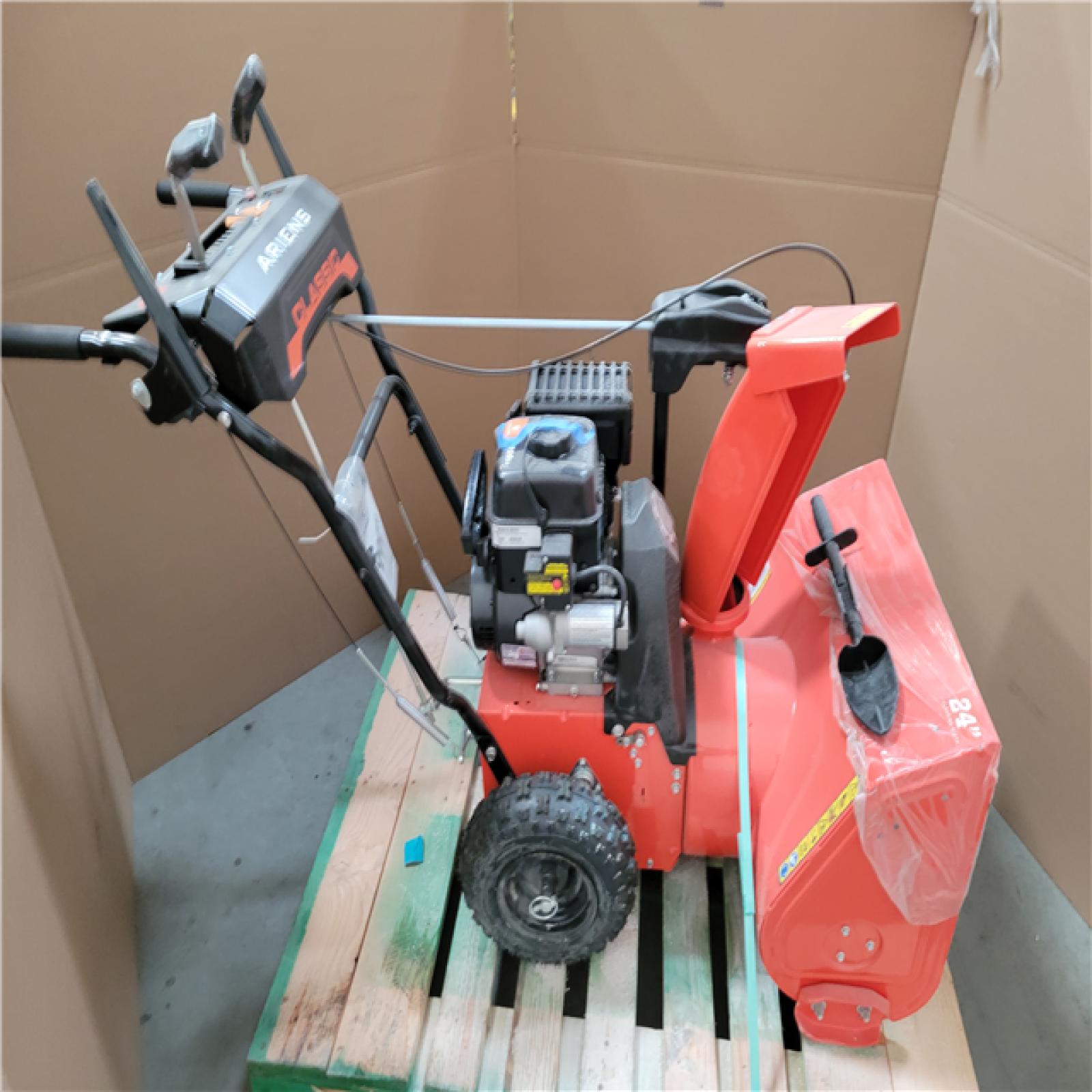 CALIFORNIA AS-IS ARIENS CLASSIC 24SNOW BLOWER