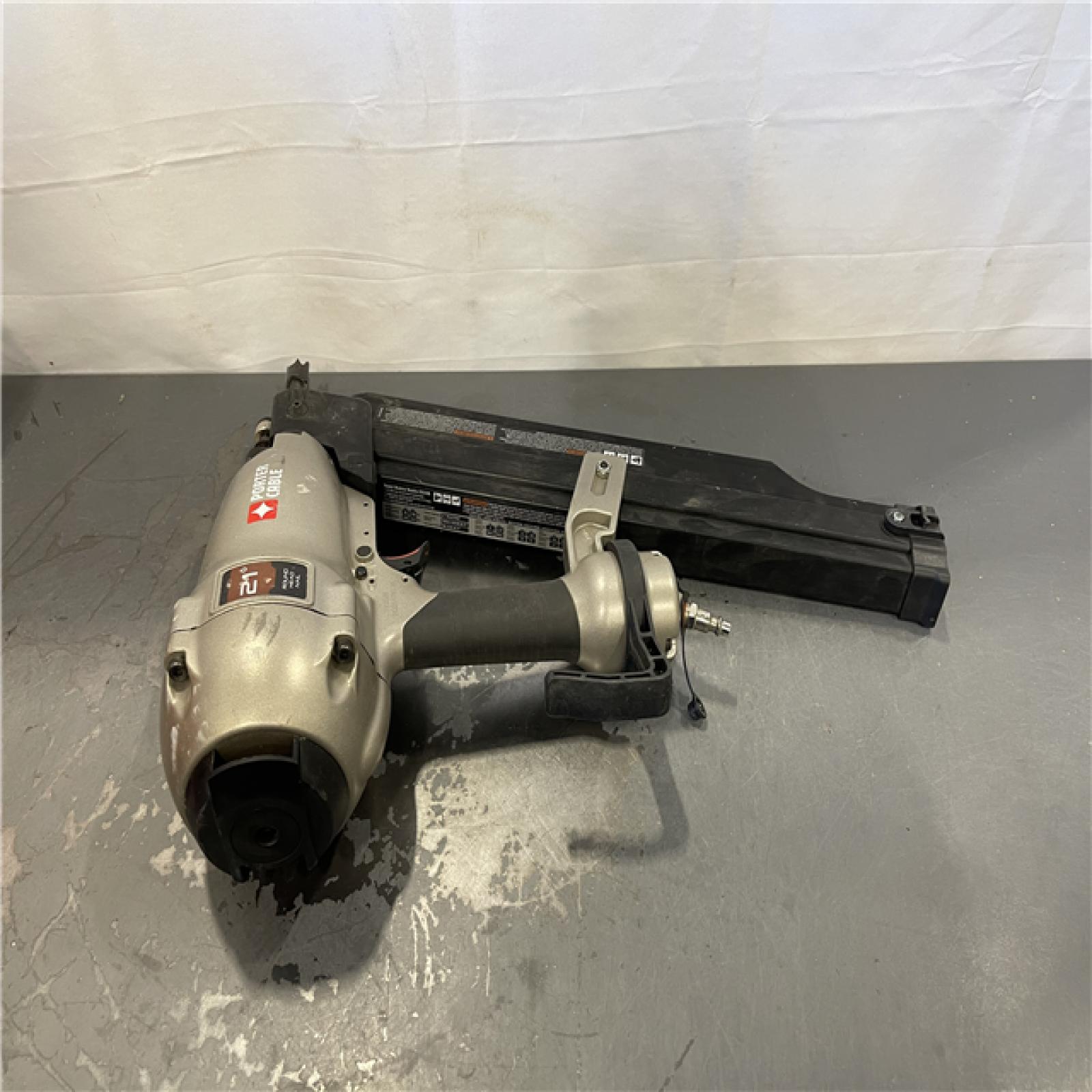 AS-IS- 21-Degree 3-1/2 in. Full Round Framing Nailer