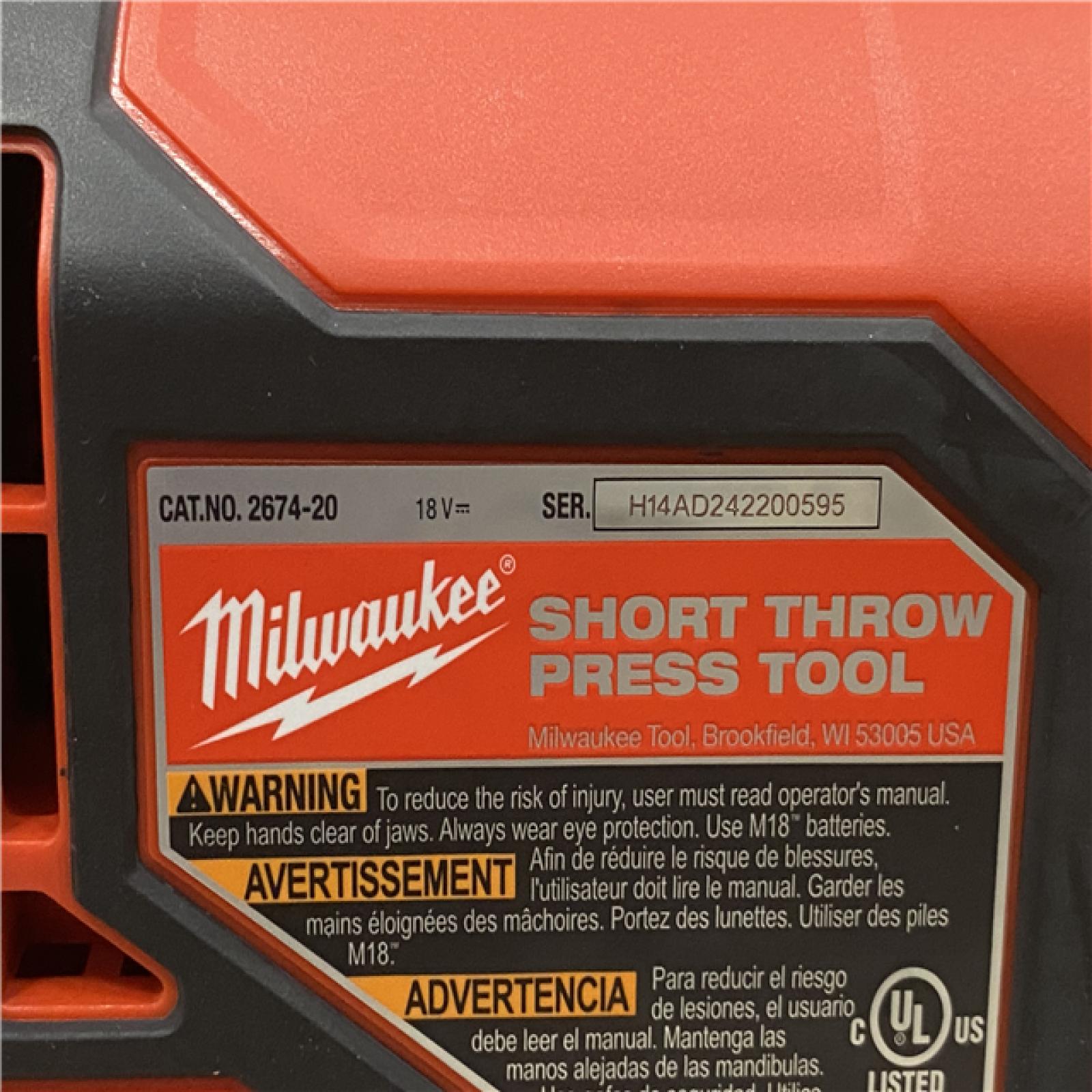 AS-IS Milwaukee 18V Lithium-Ion Cordless Short Throw Press Tool Kit