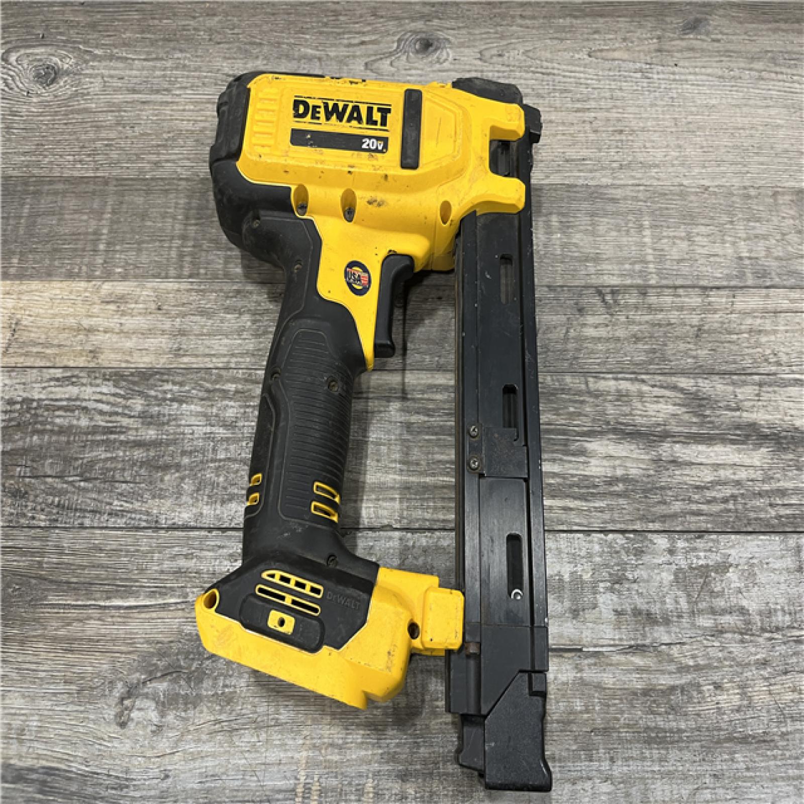 AS-IS DEWALT  20V MAX Lithium-Ion Cordless Cable Stapler (Tool Only)