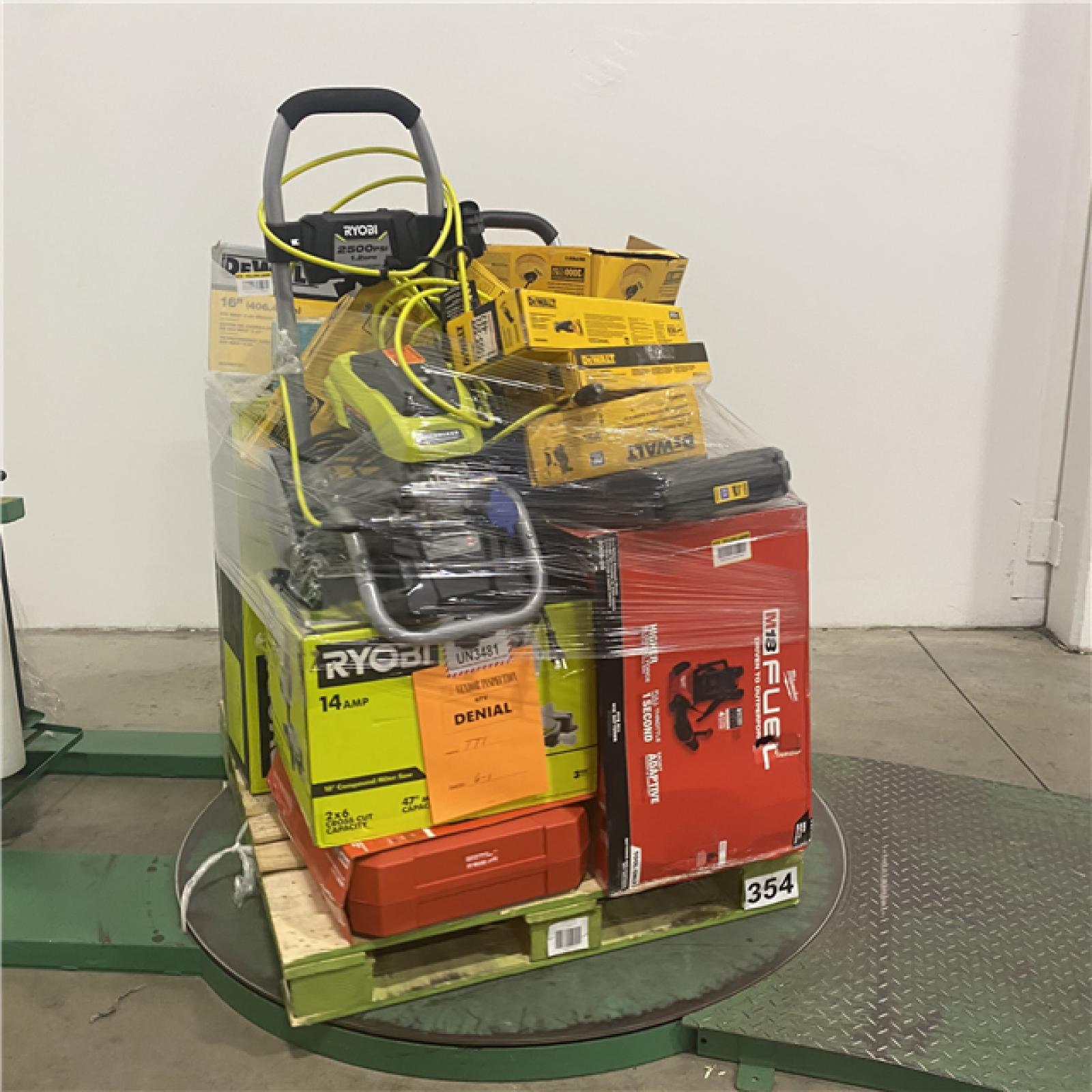 Dallas Location - As-Is Tool Pallet