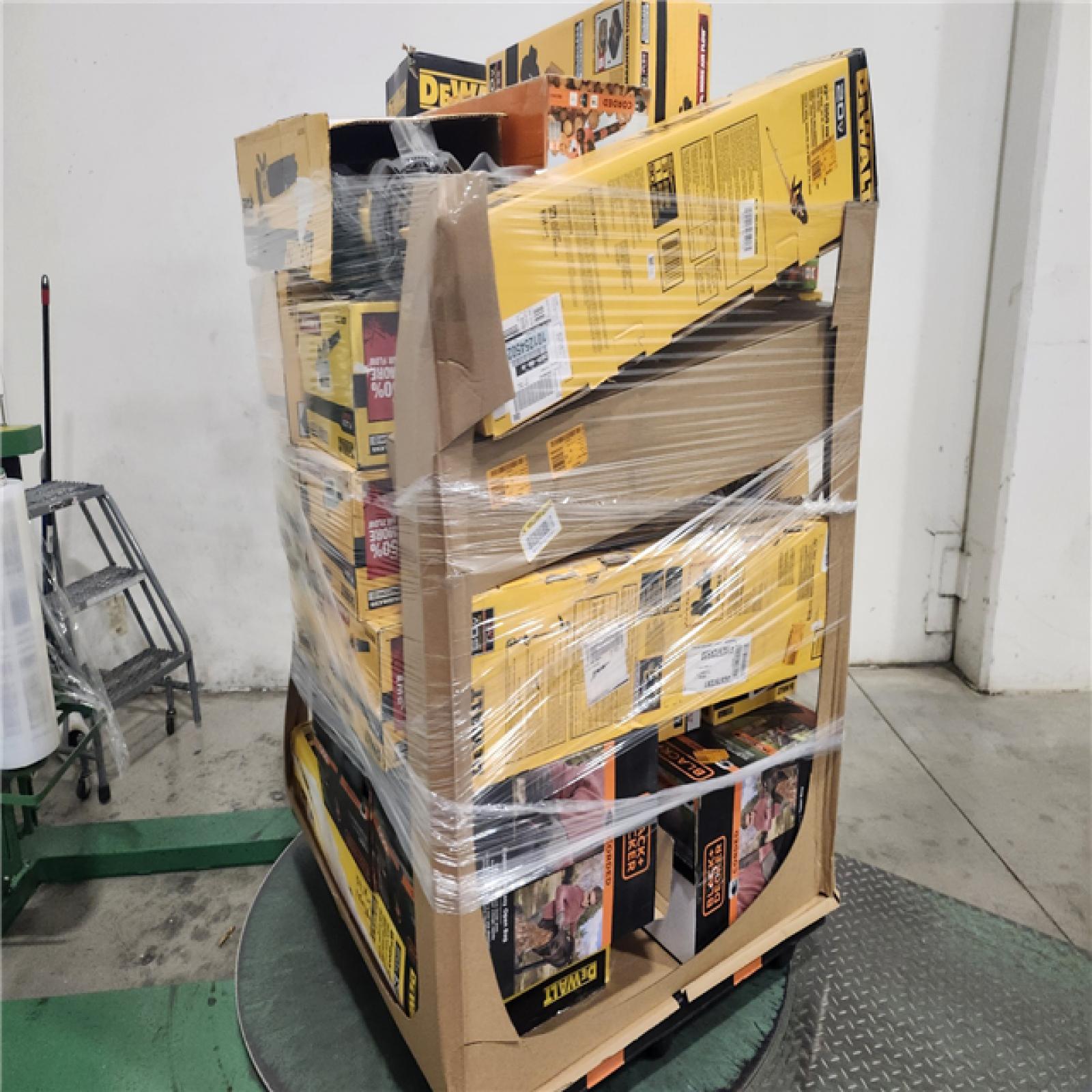 Dallas Location - As-Is DEWALT Tool Pallet