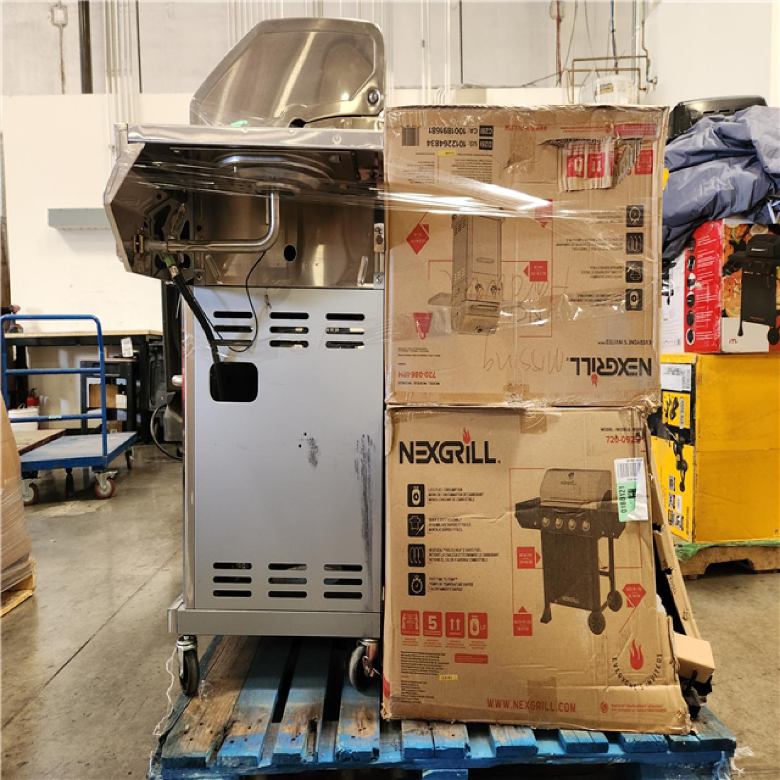 Phoenix Location AS-IS Mixed NexGrill Pallet (3 Grills)