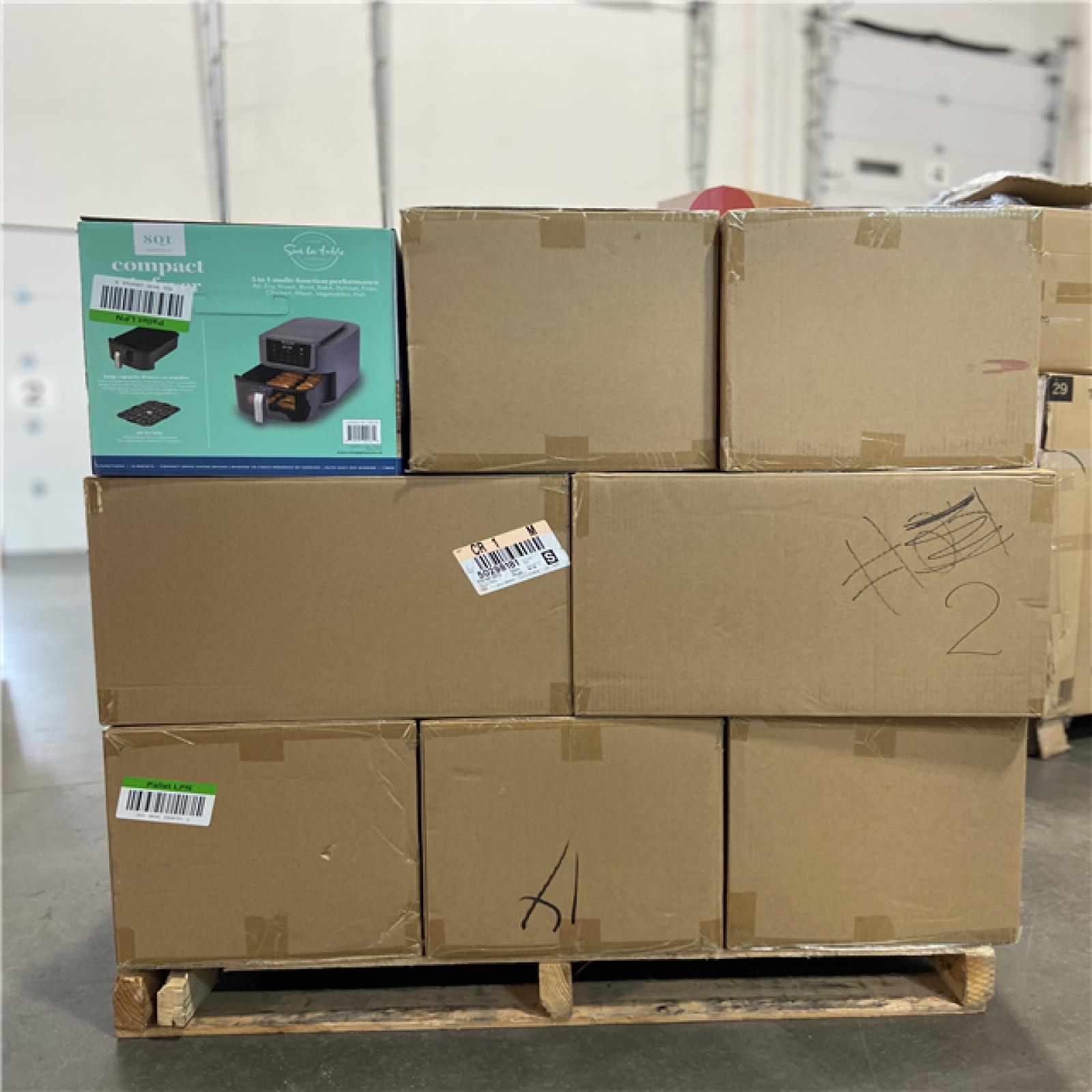 DALLAS LOCATION- BULLSEYE Sur La Table Kitchen Essentials 8qt Air Fryer Gray PALLET - (17 UNITS)