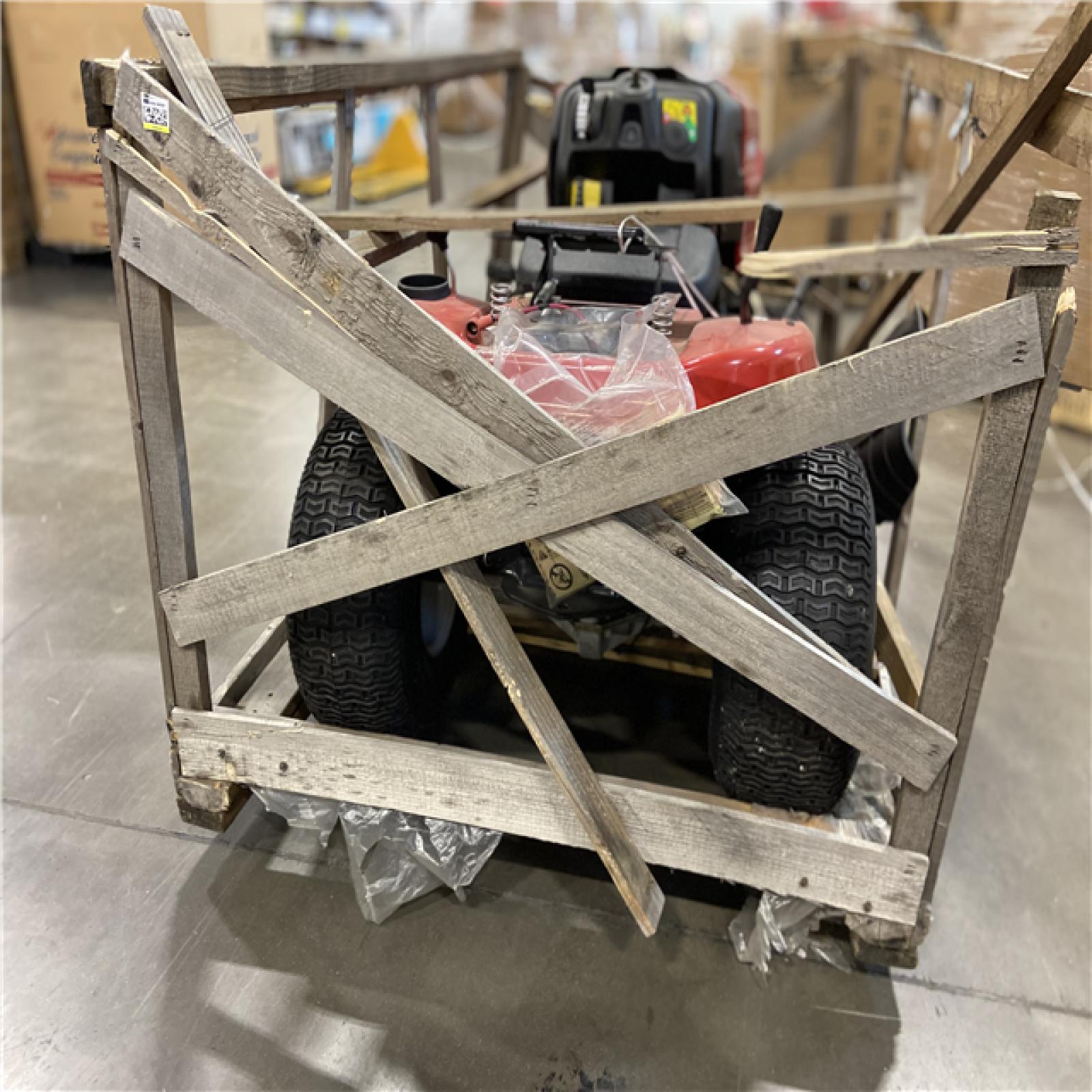 DALLAS LOCATION - Pony 42 in. 15.5 HP Briggs and Stratton 7-Speed