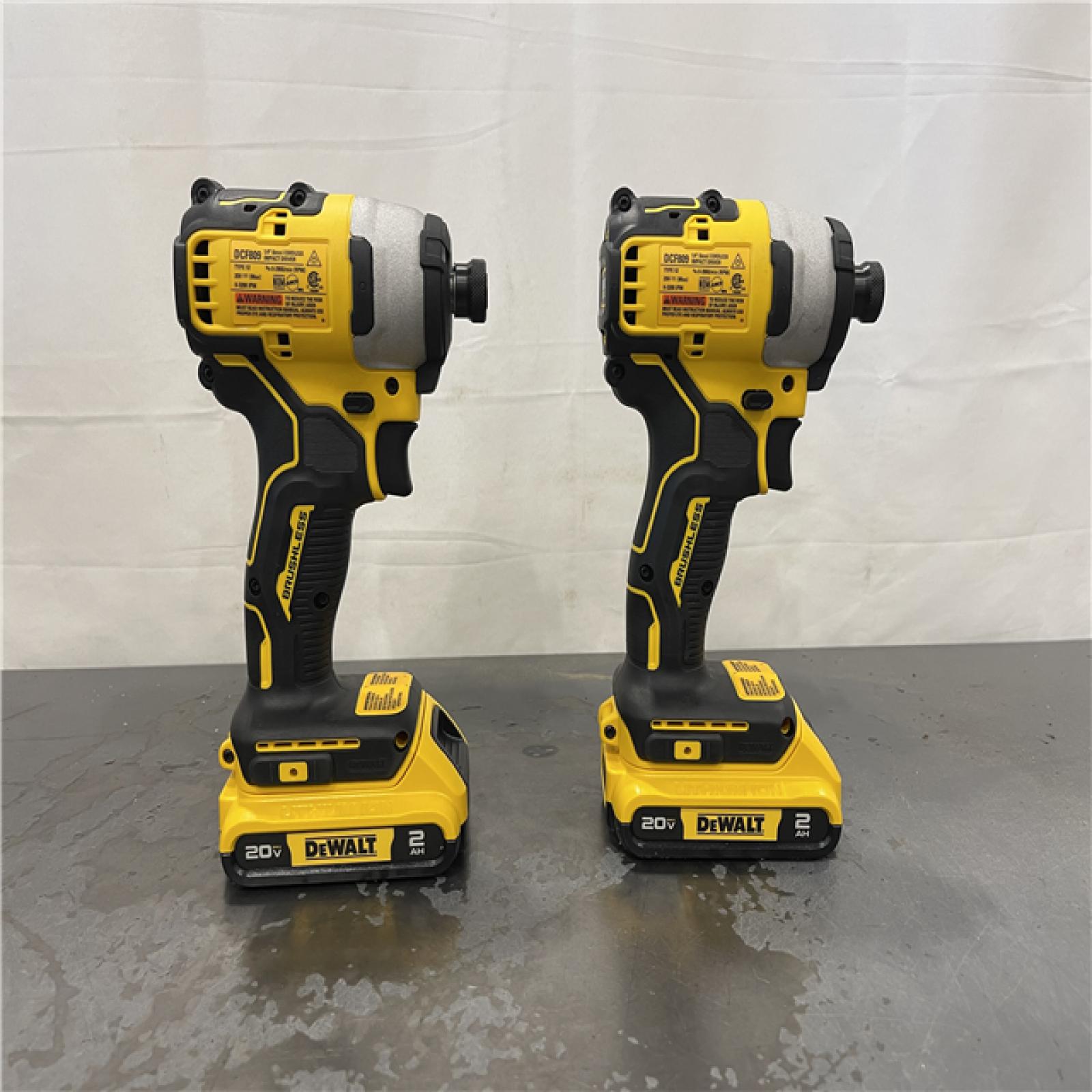 AS-IS-  DEWALT ATOMIC 20-Volt MAX Lithium-Ion Cordless Combo Kit (2-Tool) with (2) 2.0Ah Batteries, Charger and Bag