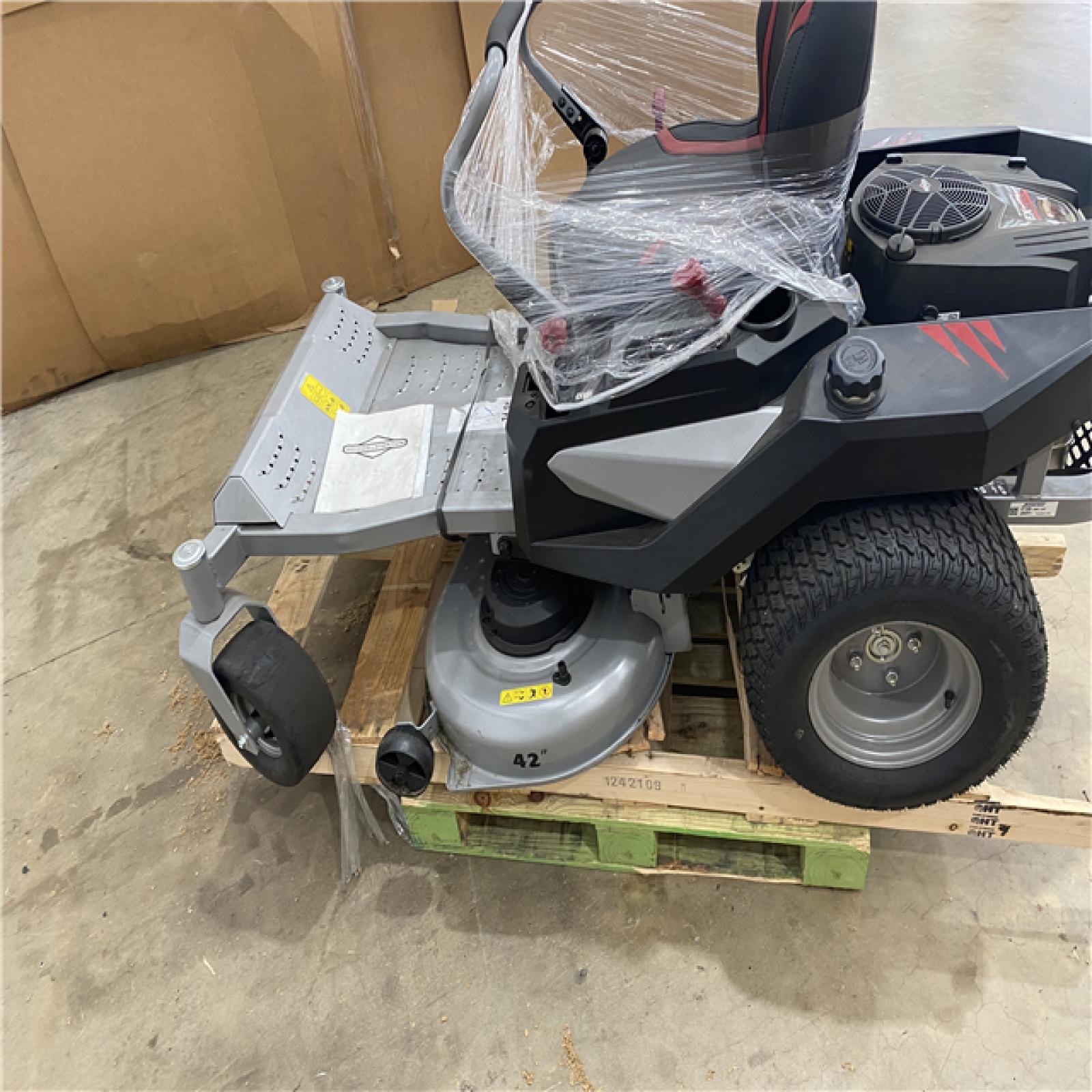 Houston Location - AS-IS Outdoor Power Equipment MURRAY 42 INCH SIT DOWN MOWER