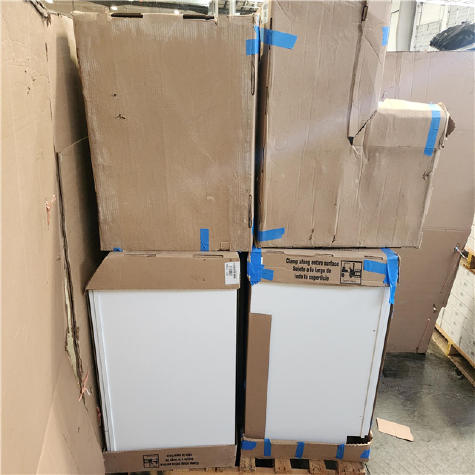 Phoenix AS-IS Mixed Hampton Bay Assembled Base Kitchen Cabinet in Satin White Pallet (6-Cabinets)