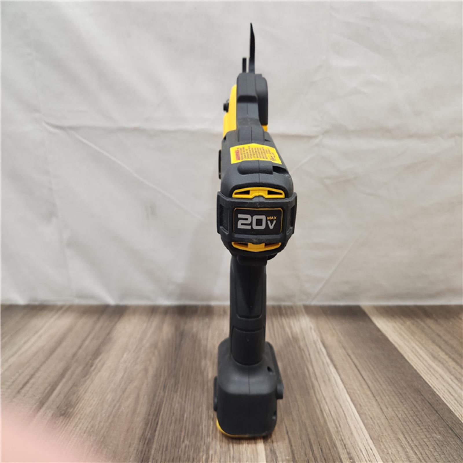 AS-IS- DeWalt Cordless Pruner (TOOL ONLY)