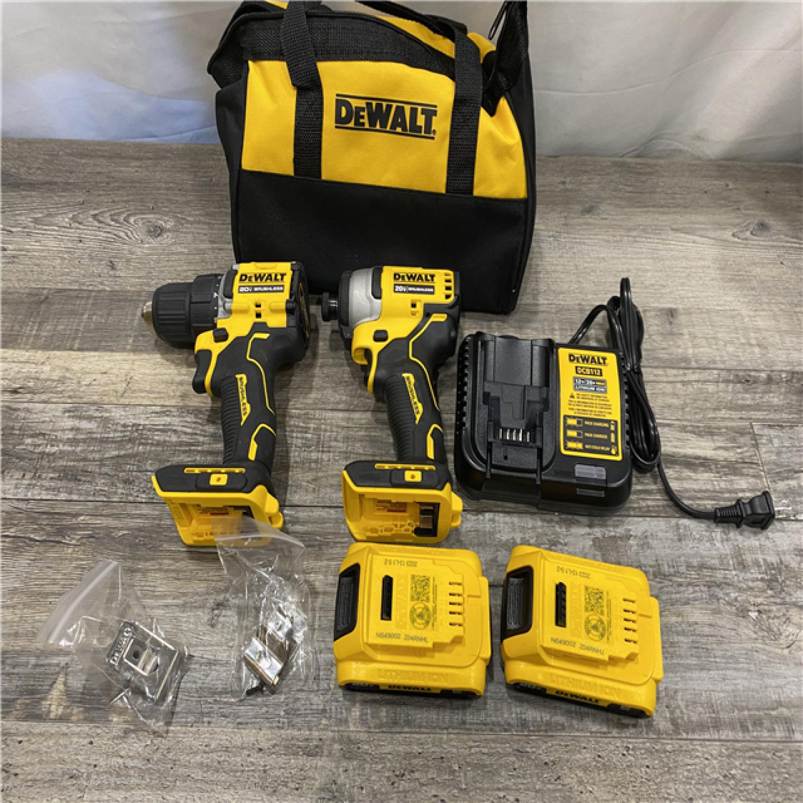 AS-IS DEWALT ATOMIC 20-Volt MAX Lithium-Ion Cordless Combo (2-Tool) Kit