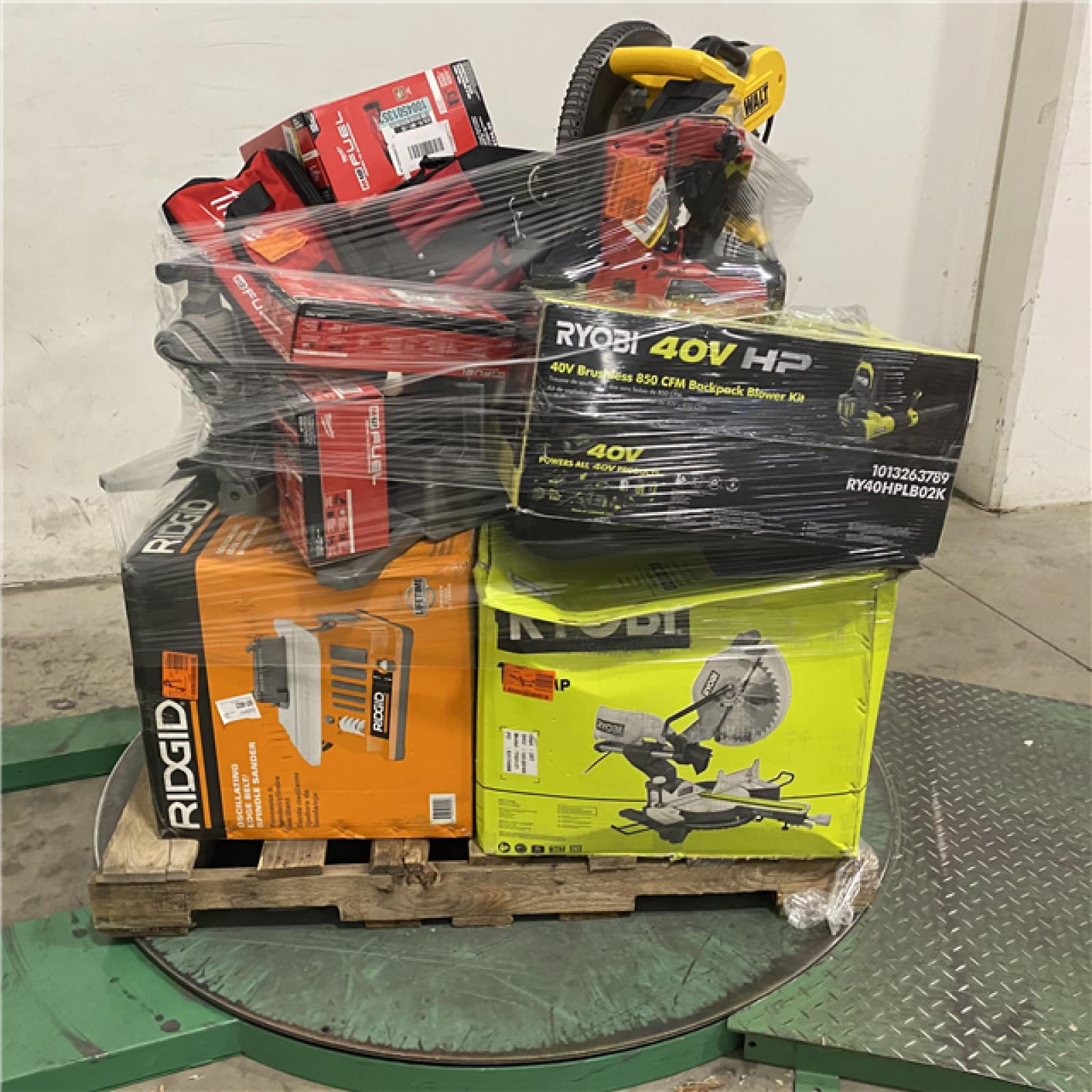 Dallas Location - As-Is Tool Pallet