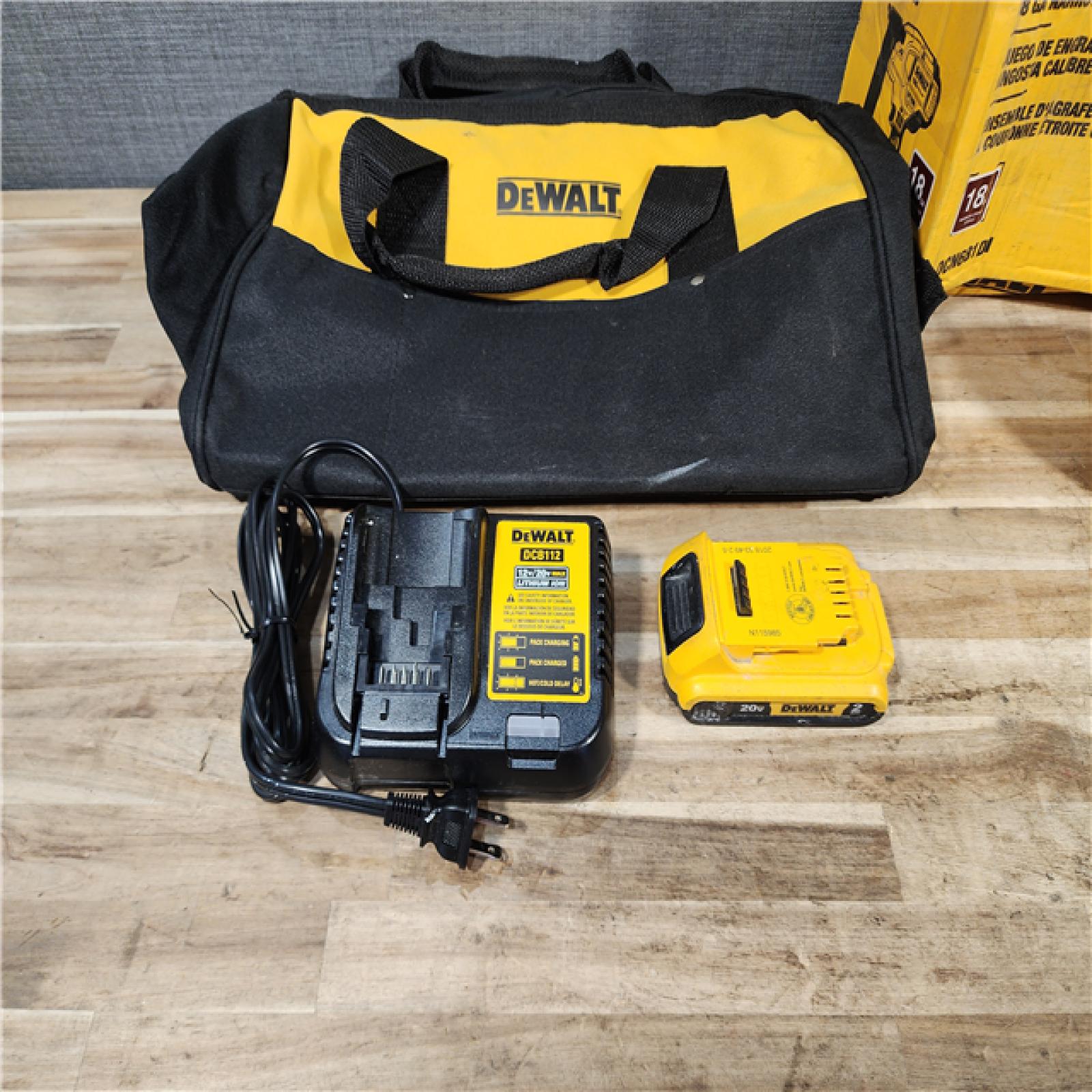 HOUSTON LOCATION - AS-IS DEWALT 20V MAX XR Lithium-Ion Cordless 18-Gauge Narrow Crown Stapler Kit