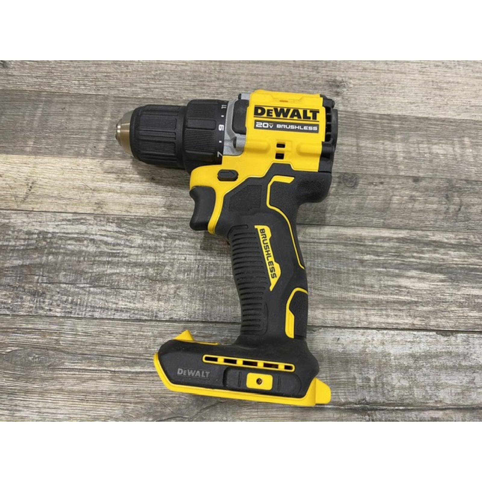 AS-IS DEWALT Atomic 20V Lithium-Ion Cordless Compact 1/2 in. Drill/Driver Kit