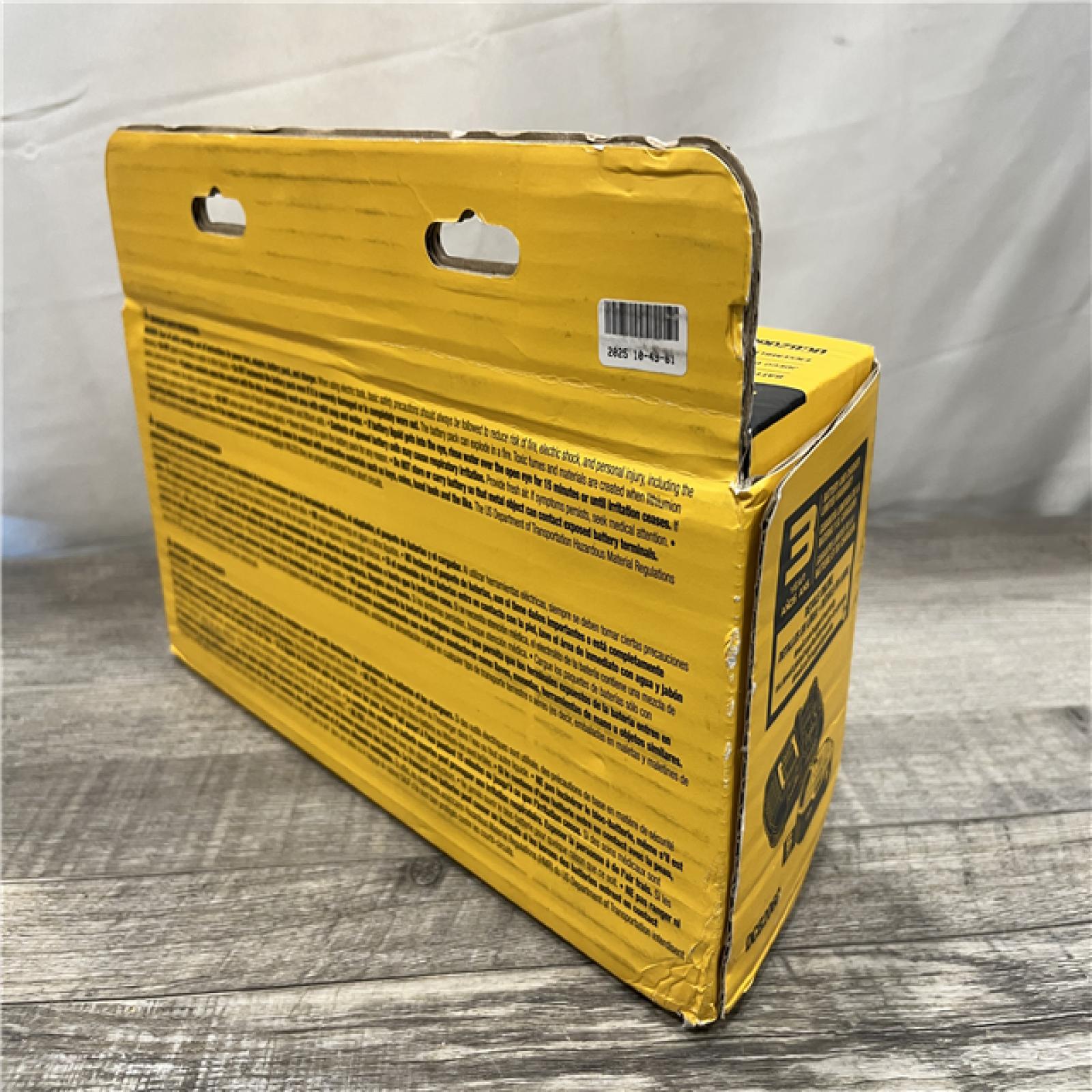 NEW - DEWALT 20V MAX Lithium-Ion 6.0 Ah Battery and Charger
