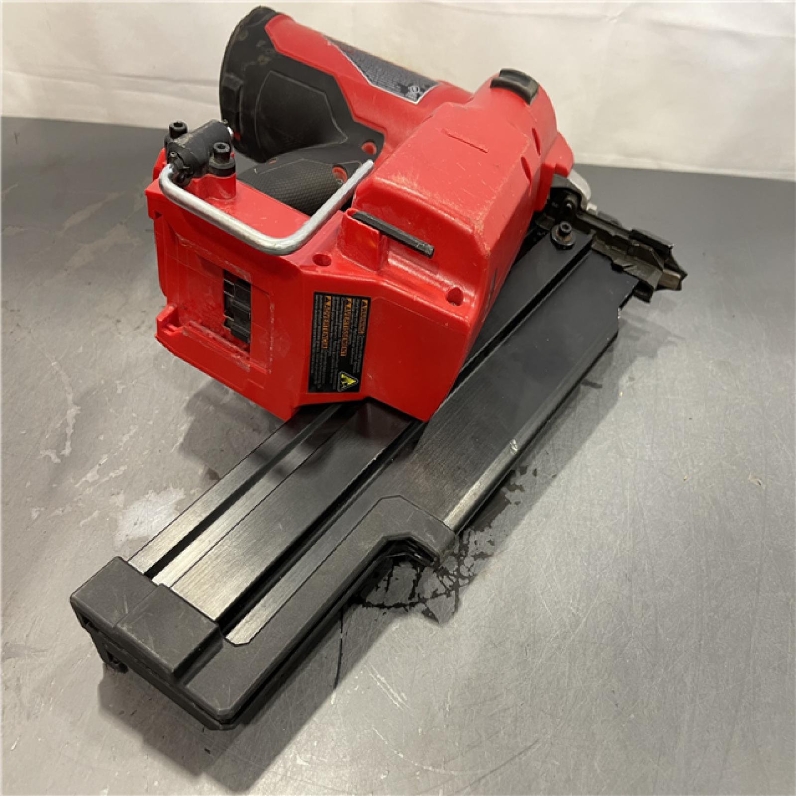 AS-IS - Milwaukee M18 FUEL 3-1/2 in. 18-Volt 21-Degree Lithium-Ion Brushless Cordless Framing Nailer