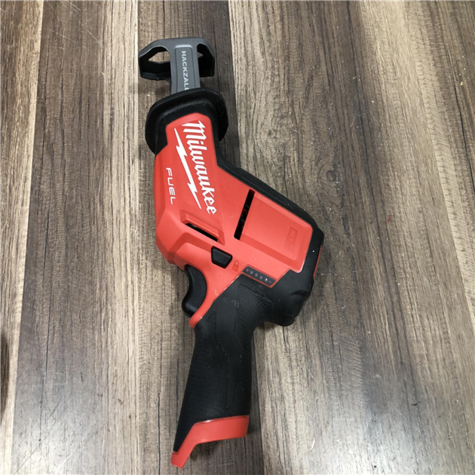 AS-IS Milwaukee FUEL 12V Lithium-Ion Brushless Cordless HACKZALL Reciprocating Saw Kit