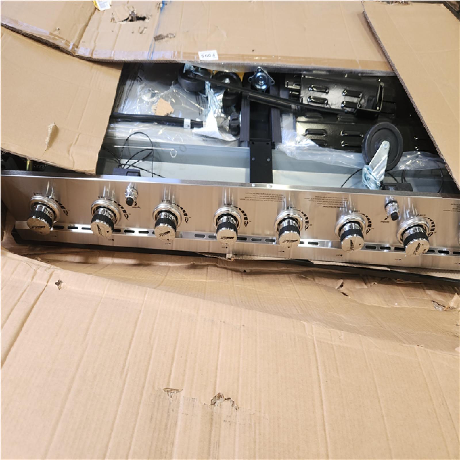 Phoenix LIKE NEW Royal Gourmet 8-Burner Event Propane Gas Grill with 2 Folding Side Tables