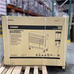 DALLAS LOCATION- AS-IS 52IN 10-DRAWER MODULAR MOBILE WORKBENCH WOOD TOP GLOSS BLACK