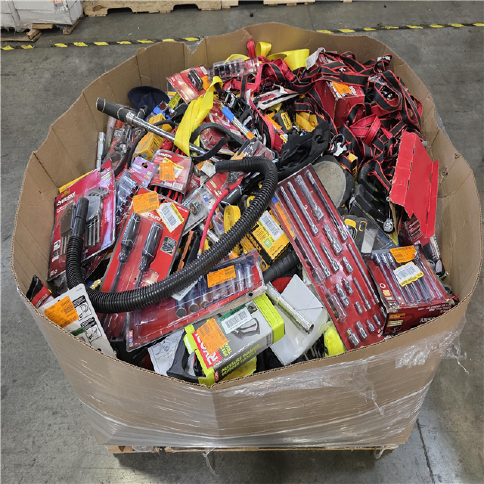 Phoenix Location AS-IS Tools & Hardware Lot (10 Pallets) 89395
