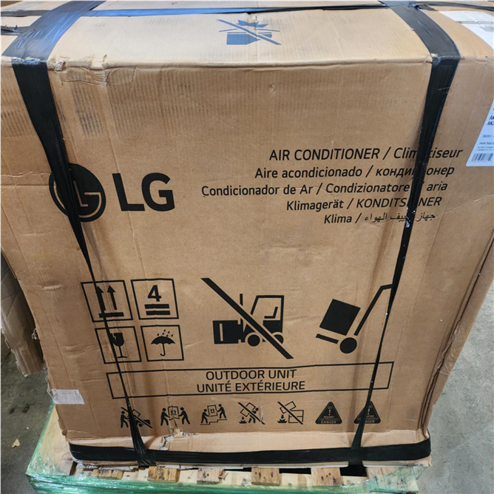Phoenix USED LG 20 SEER2 36 000 BTU Wi-Fi ready Duct-free Mini Split Heater & Air Conditioning Inverter Driven Heat Pump-208-230V