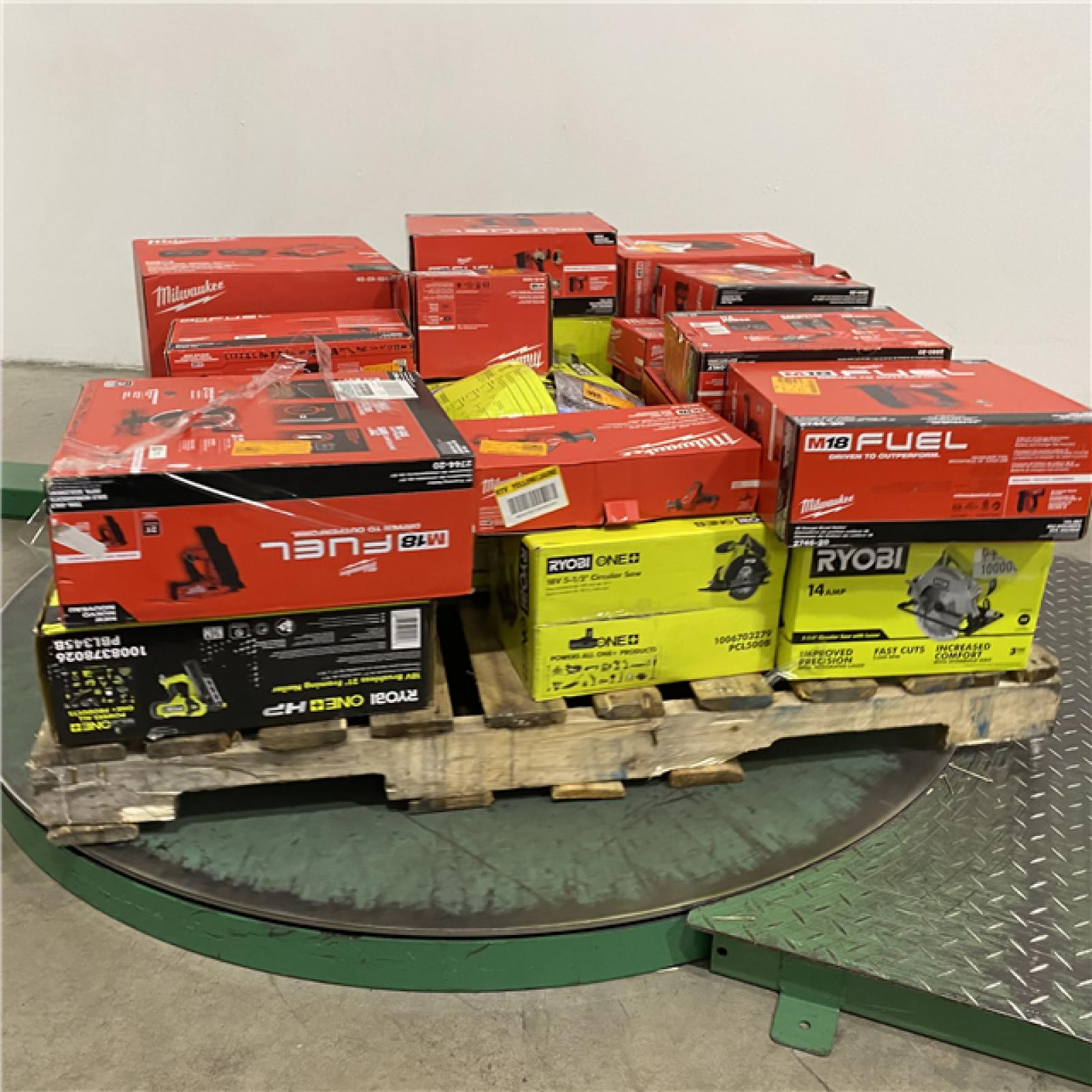 Dallas Location - As-Is Tool Pallet