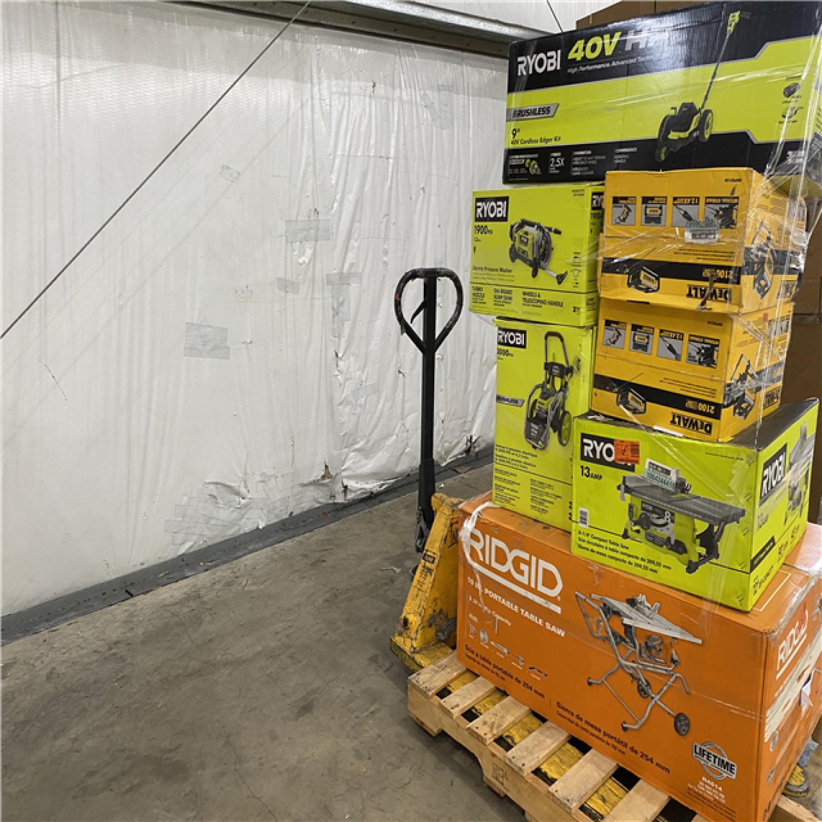 Houston Location AS IS - Tool Pallet