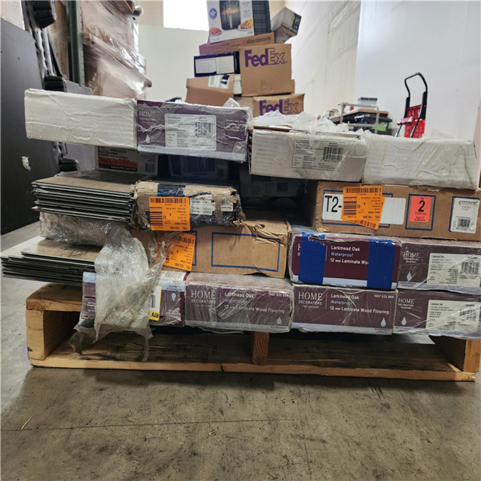 Phoenix AS-IS Mixed Flooring Pallet (19 Cases)