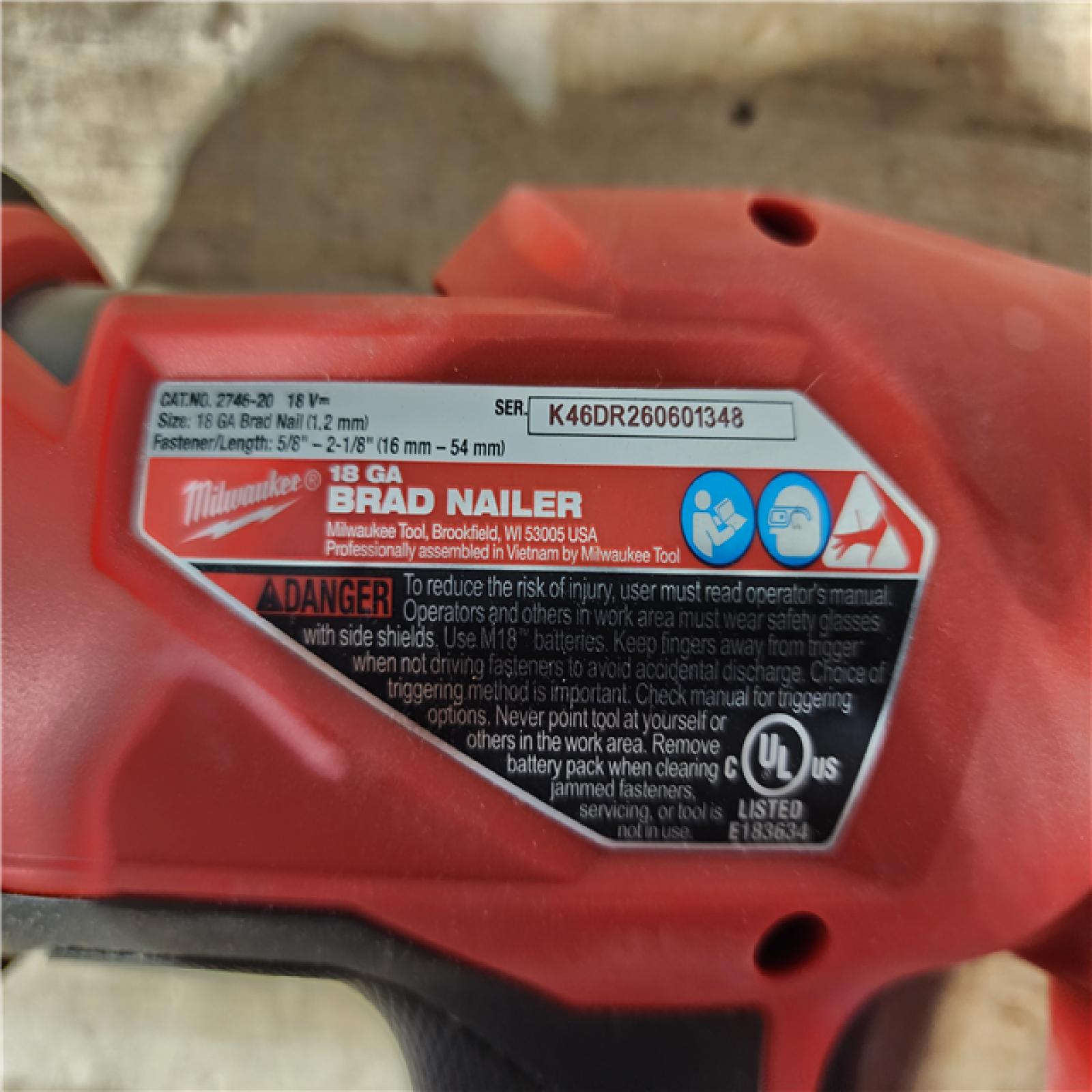 HOUSTON LOCATION - AS - IS Milwaukee FUEL 18-Volt Lithium-Ion Brushless Cordless Gen II 18-Gauge Brad Nailer (Tool-Only)