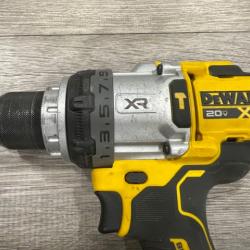 AS-IS DEWALT 20V XR Lithium-Ion Cordless Hammer Drill Kit